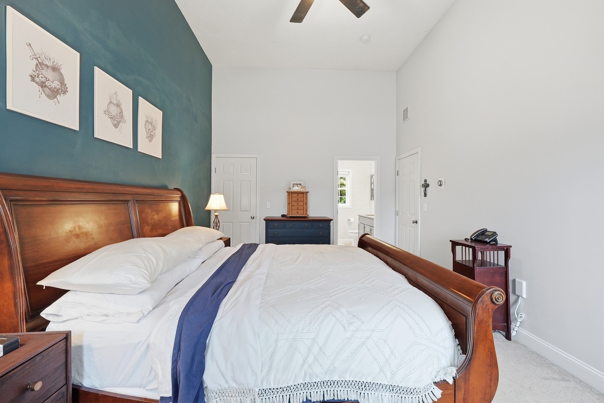 8 Erika Way Property Photo 28