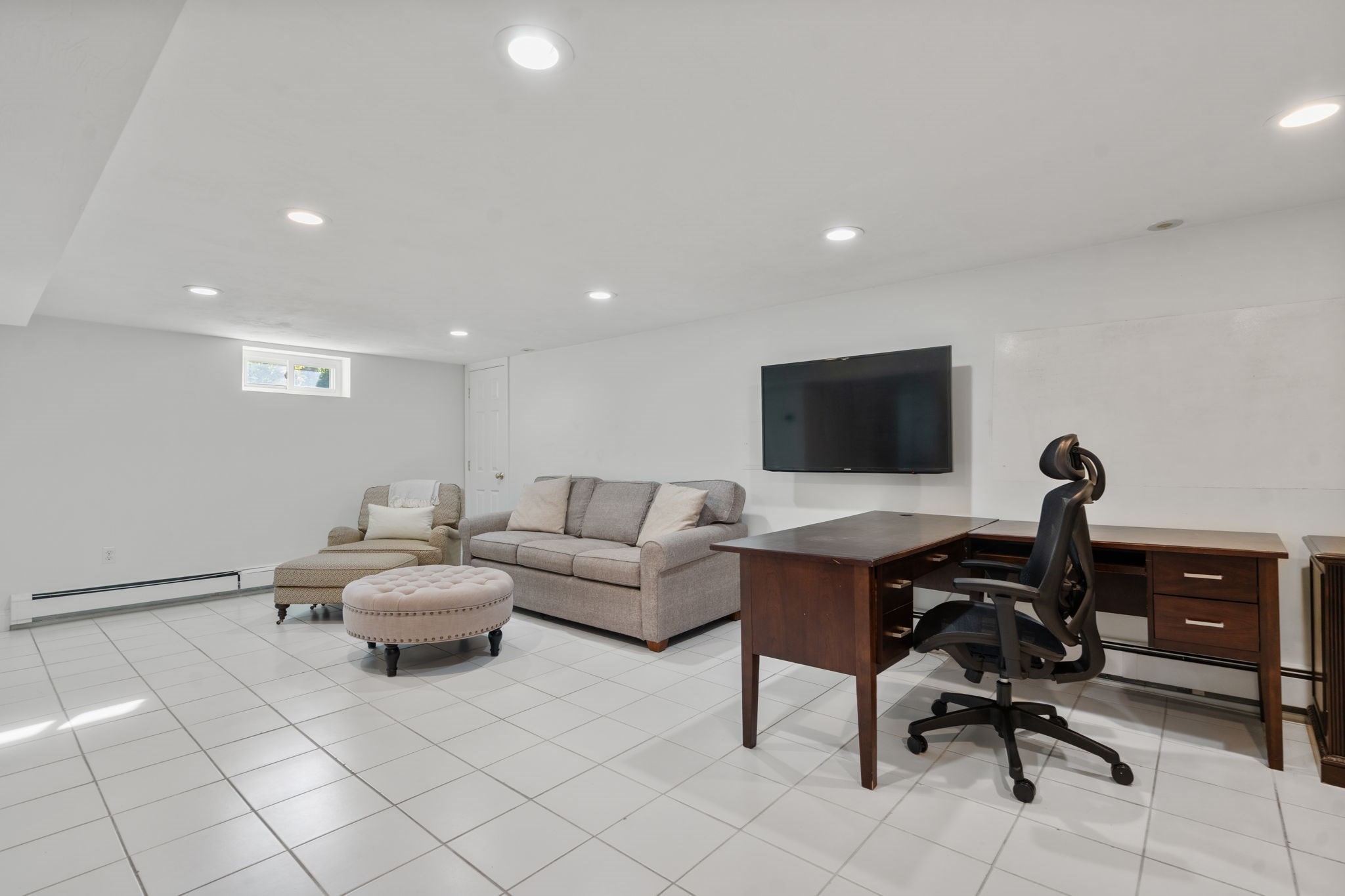 164 Common St Property Photo 15