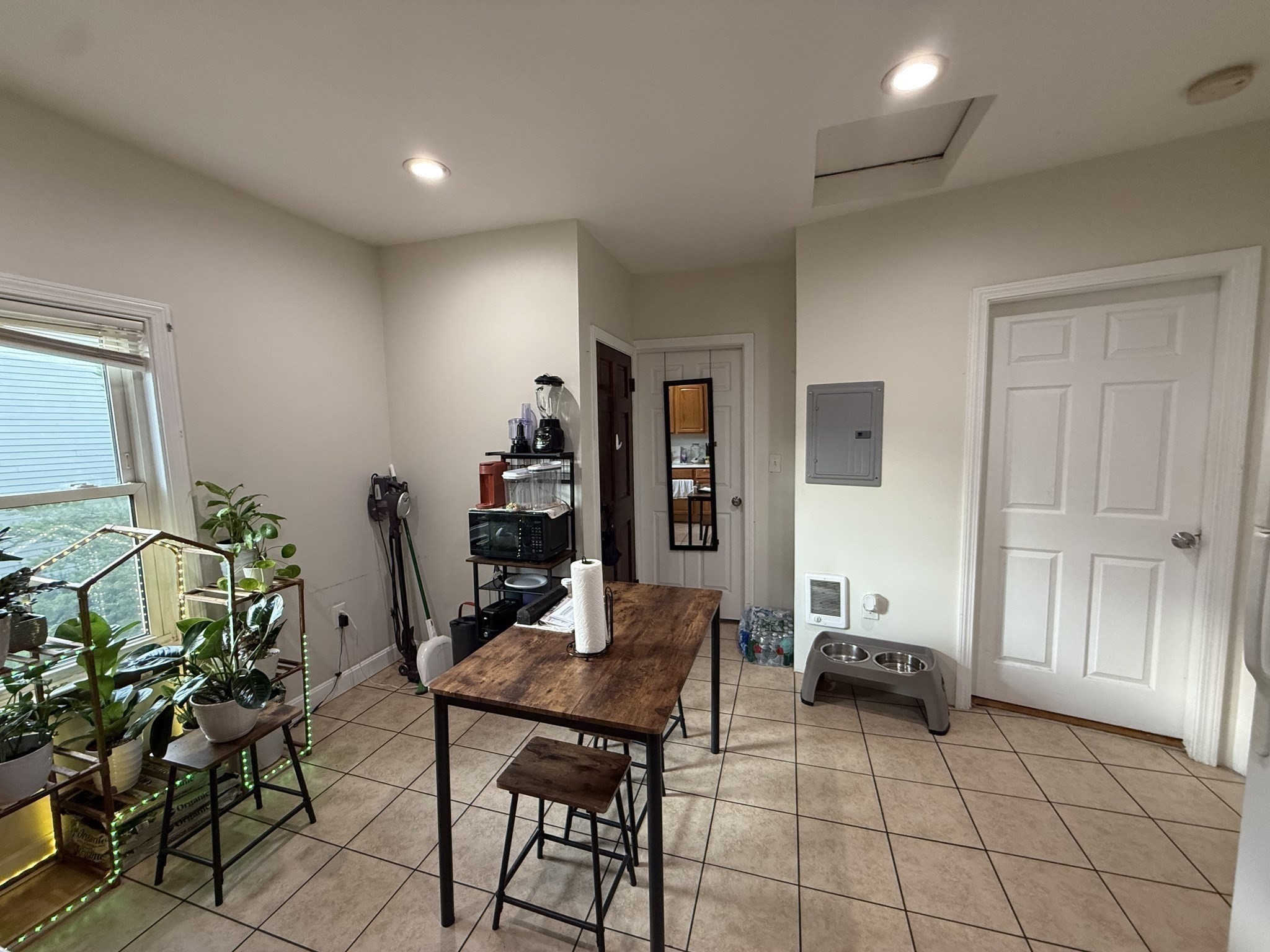 35 Cheever St. Property Photo 16