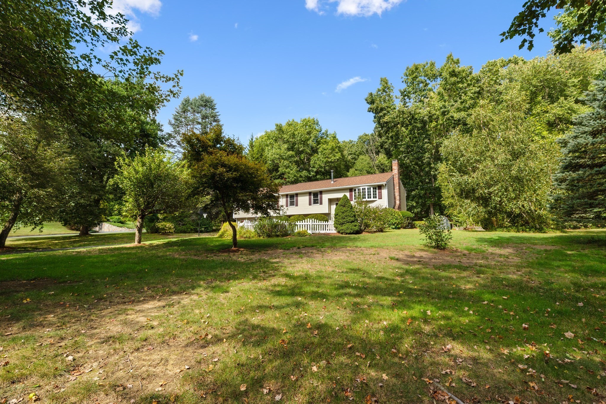 195 Cordaville Rd Property Photo 29