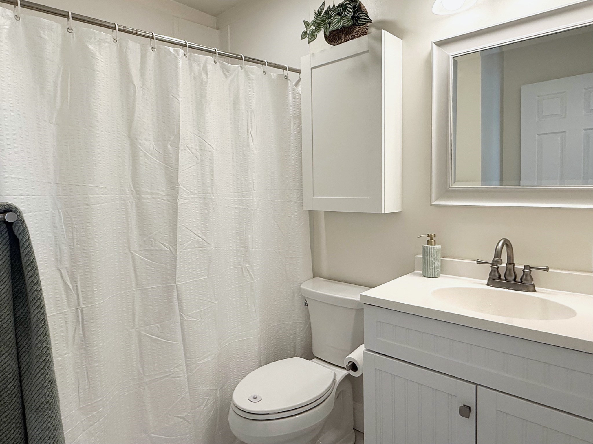101 Waite St # B4 Property Photo 16