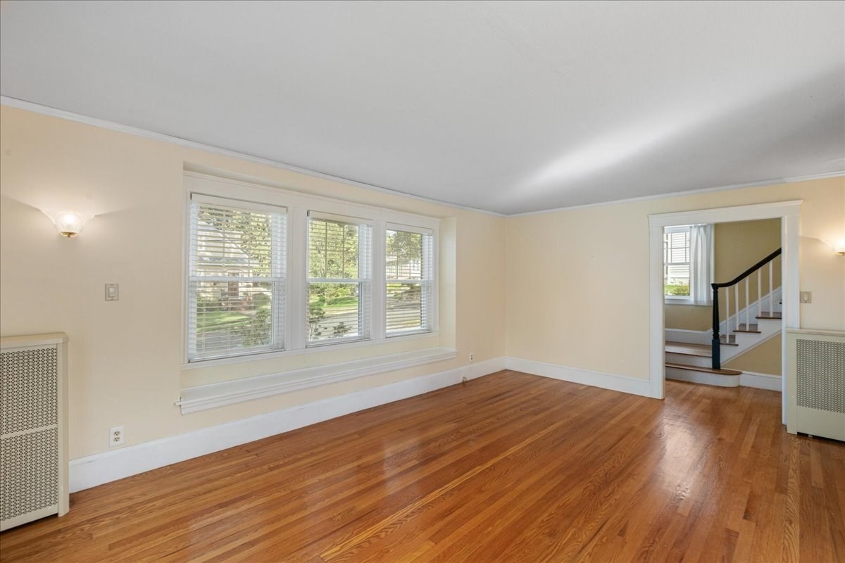 2 Houston Avenue Property Photo 14