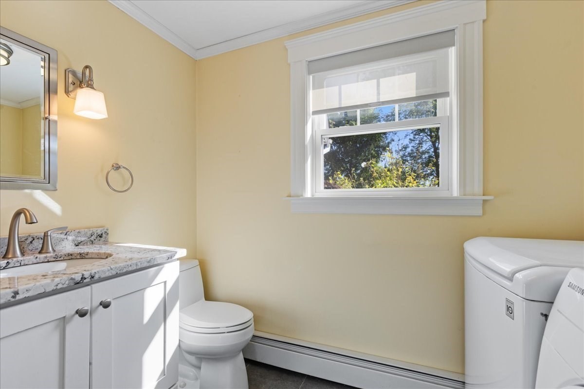 2 Houston Avenue Property Photo 19