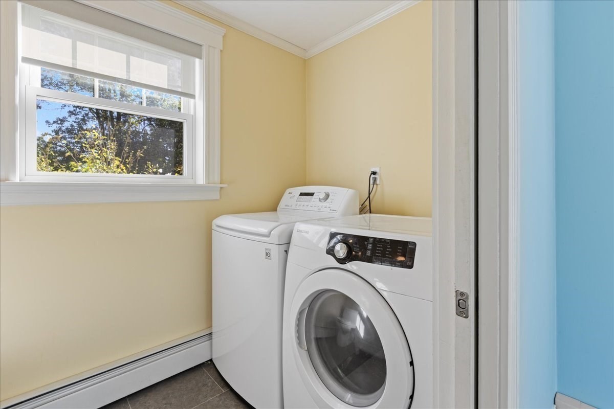 2 Houston Avenue Property Photo 20
