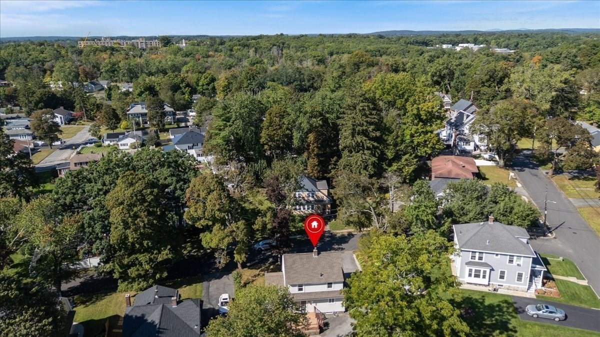 2 Houston Avenue Property Photo 39