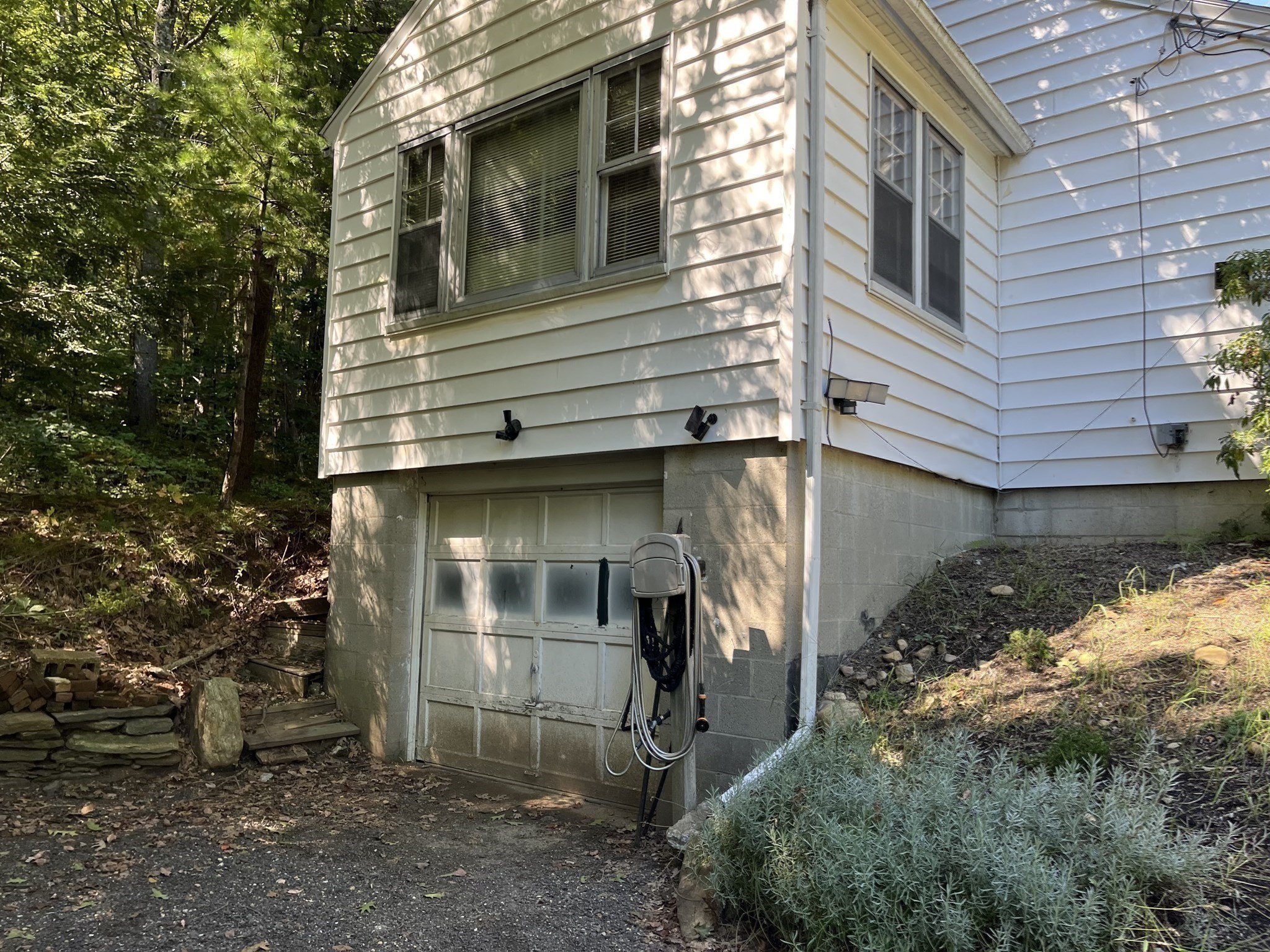 390 Worcester Rd Property Photo 23