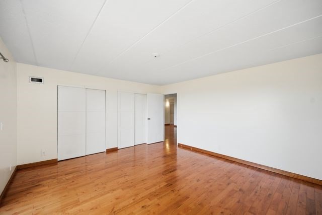 175 Quincy Shore Dr # B61 Property Photo 16