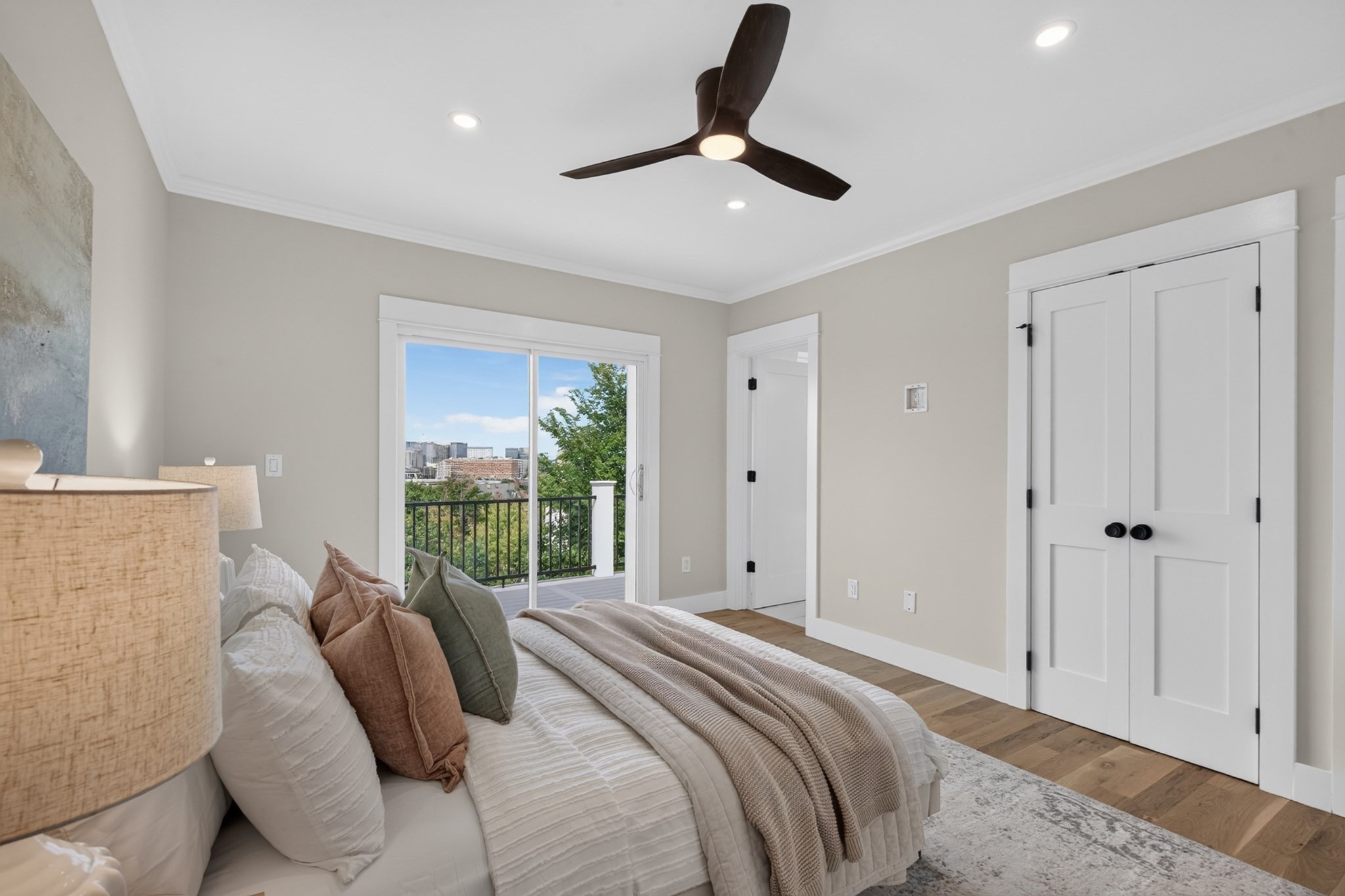 19 Thomas Park # 2 Property Photo 16