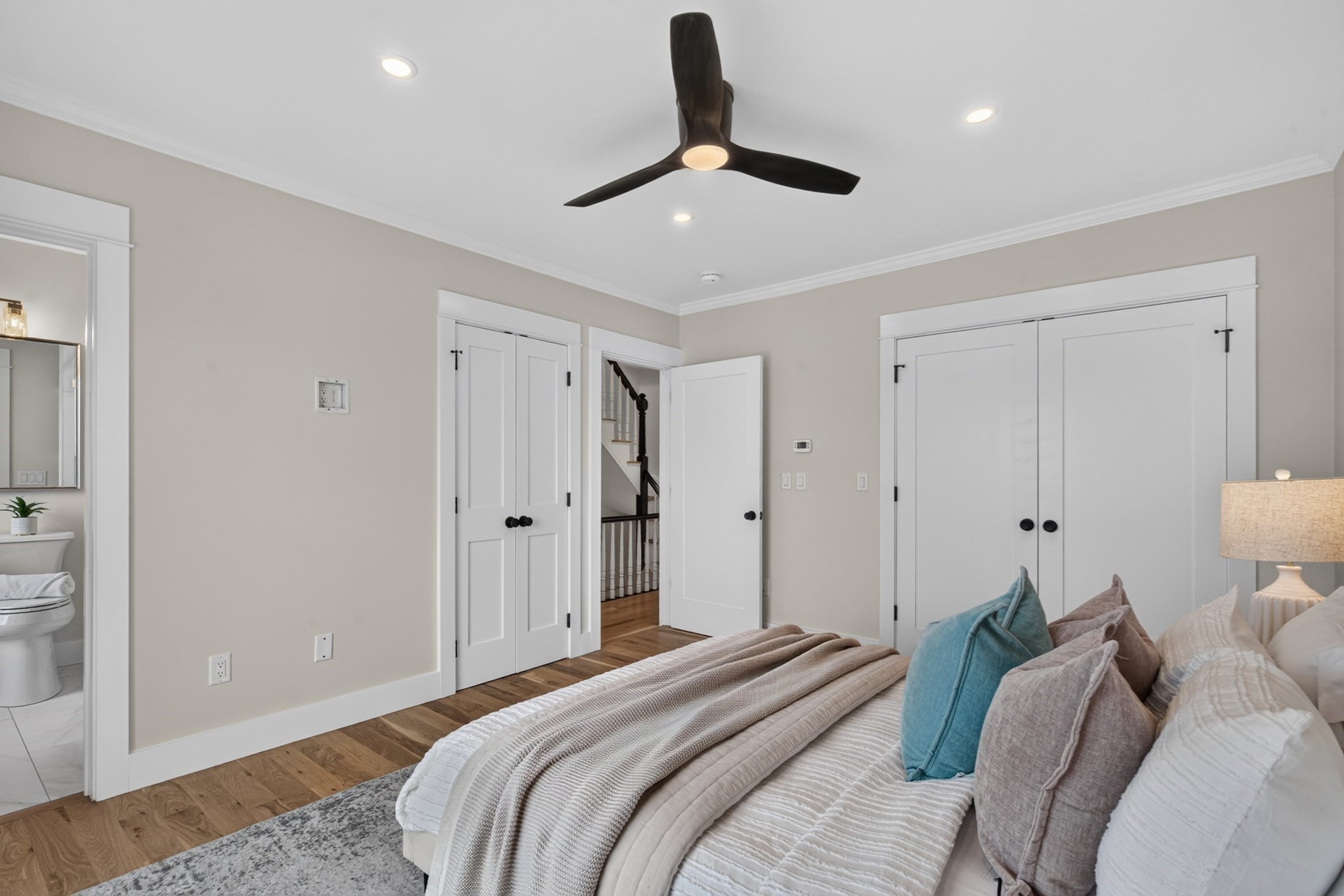 19 Thomas Park # 2 Property Photo 19