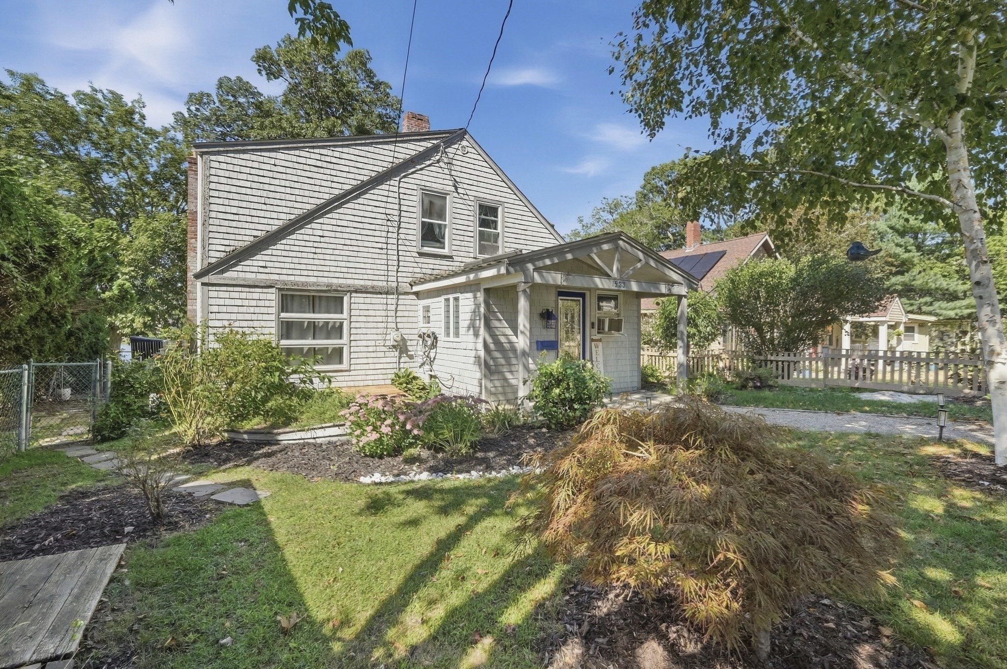 1533 Morton Avenue Property Photo 2