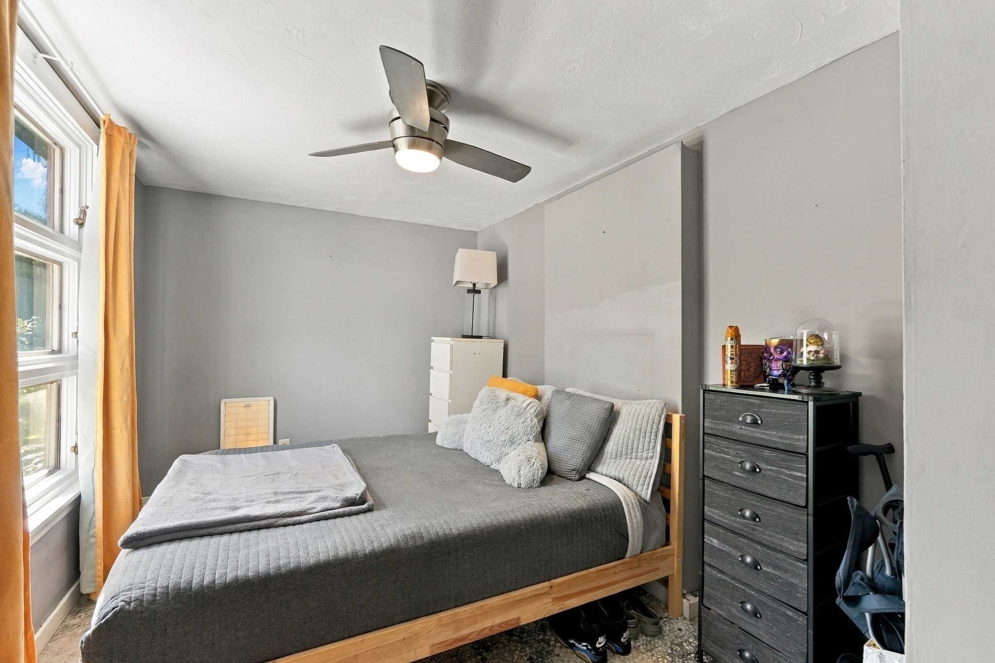 1533 Morton Avenue Property Photo 18