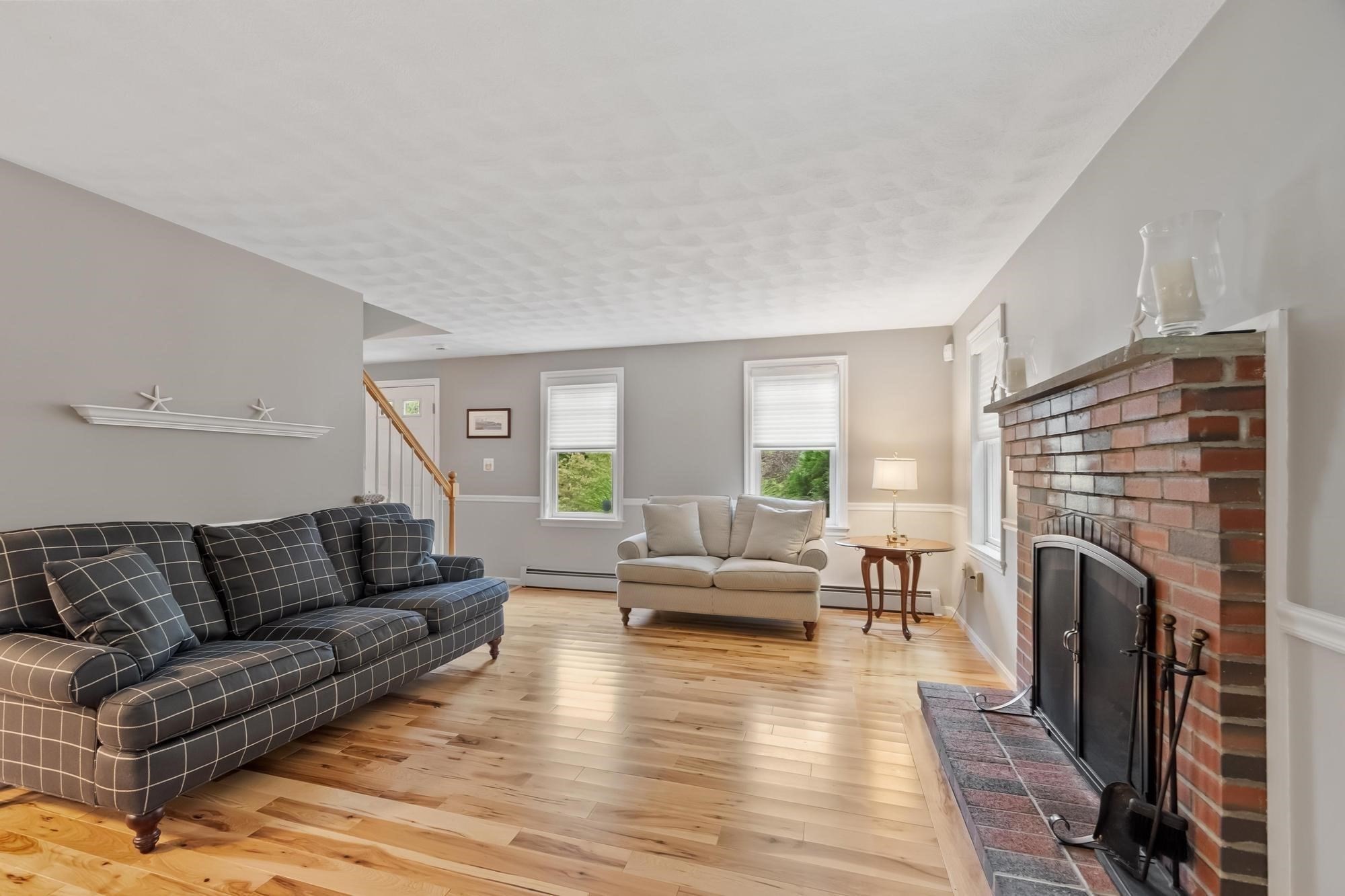 4 Pillsbury Lane Property Photo 7
