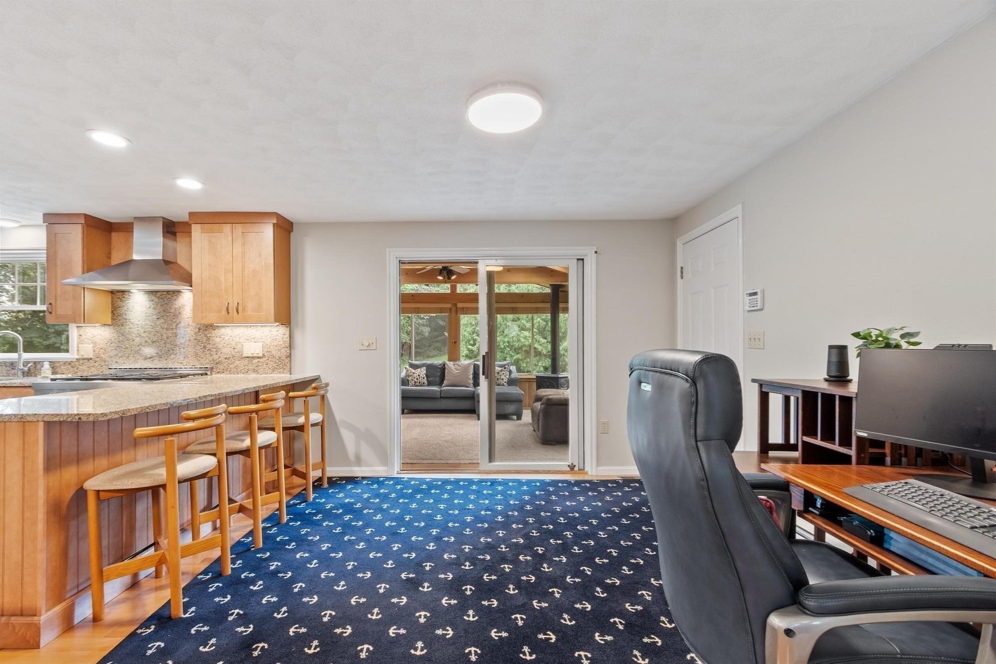 4 Pillsbury Lane Property Photo 18