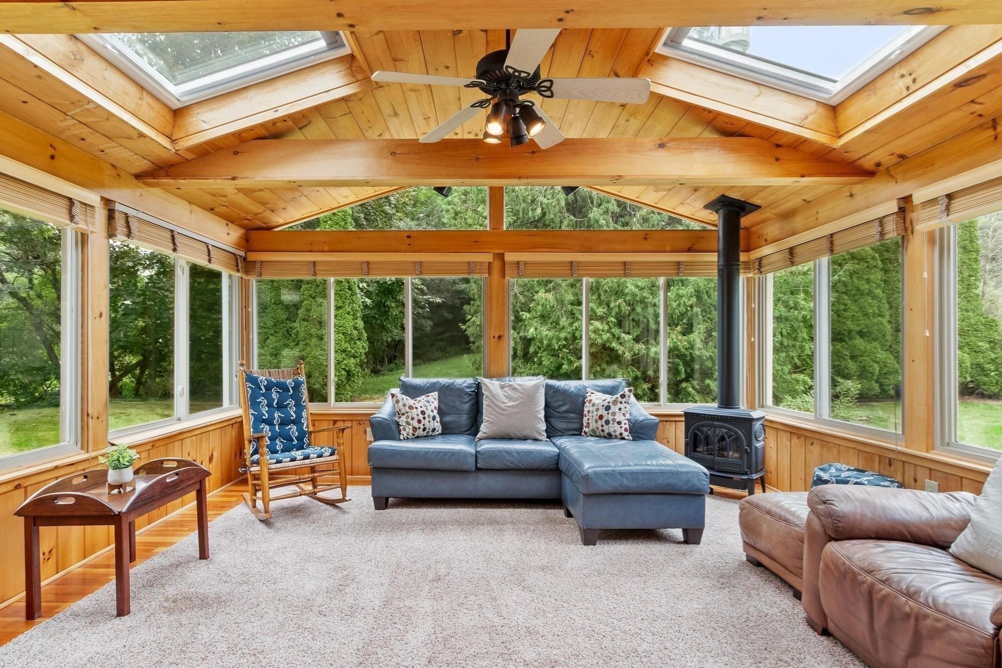 4 Pillsbury Lane Property Photo 19