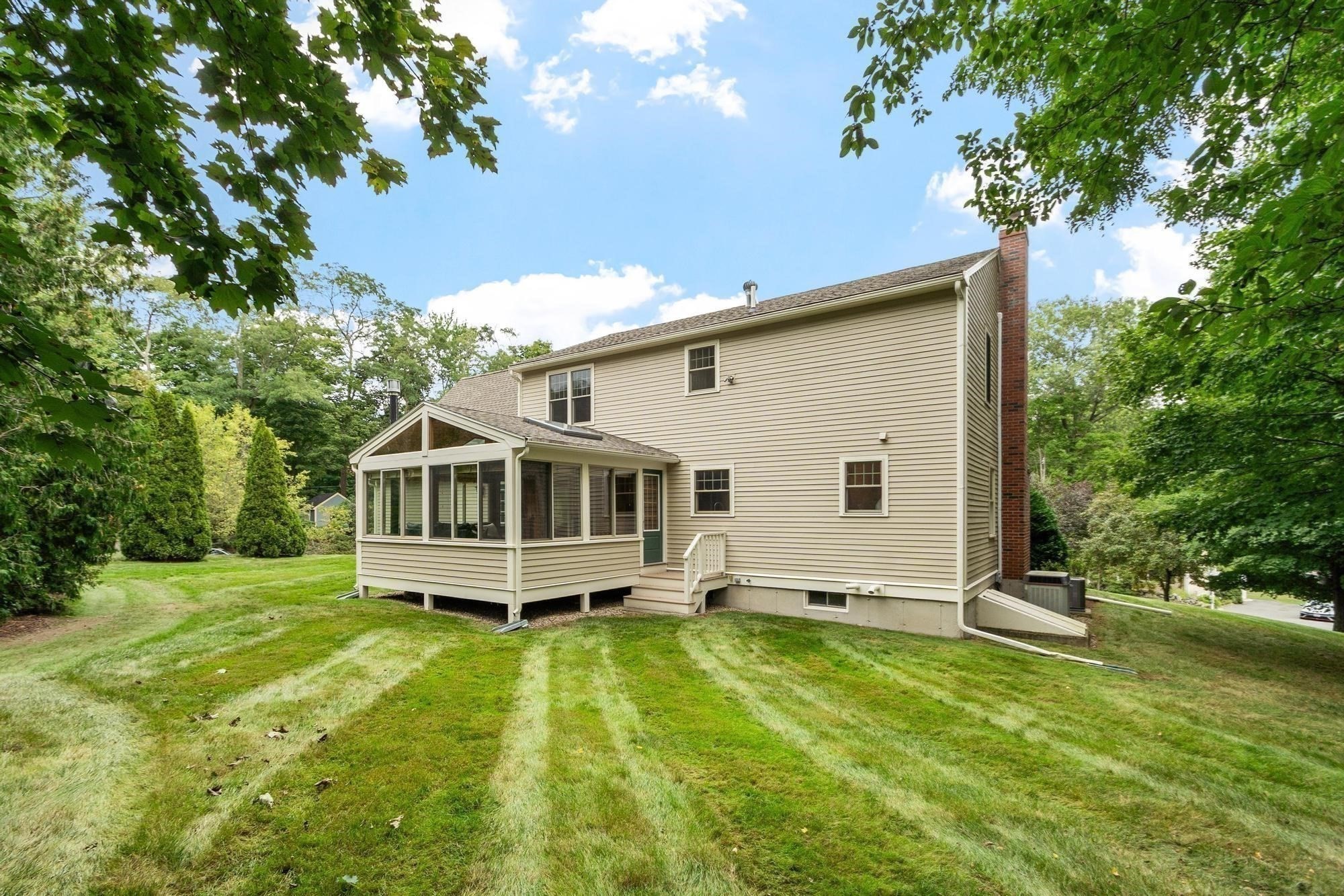 4 Pillsbury Lane Property Photo 33