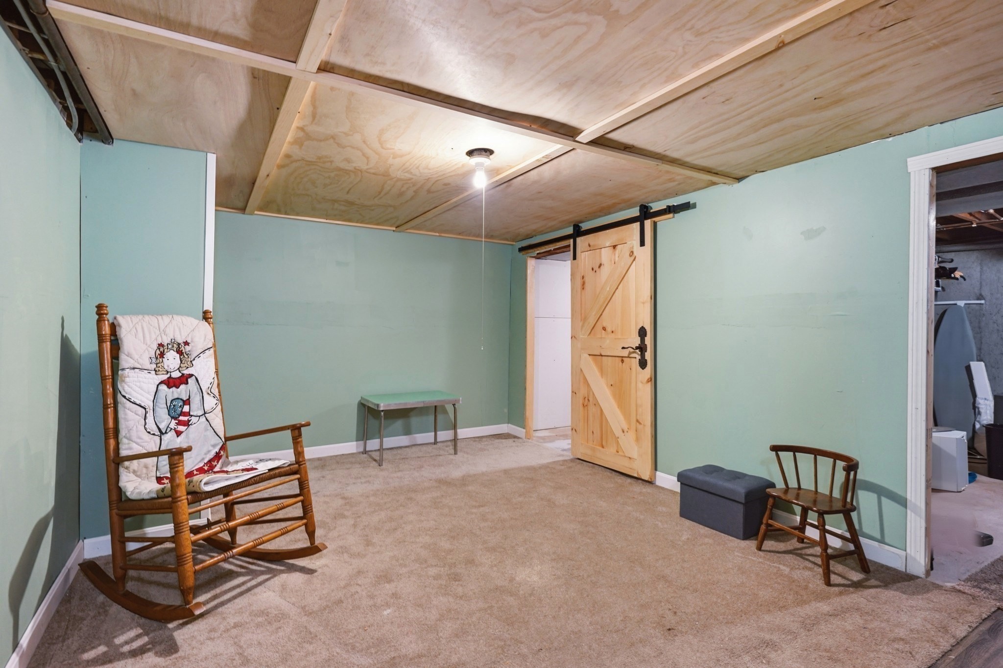 220 Williams St Property Photo 15