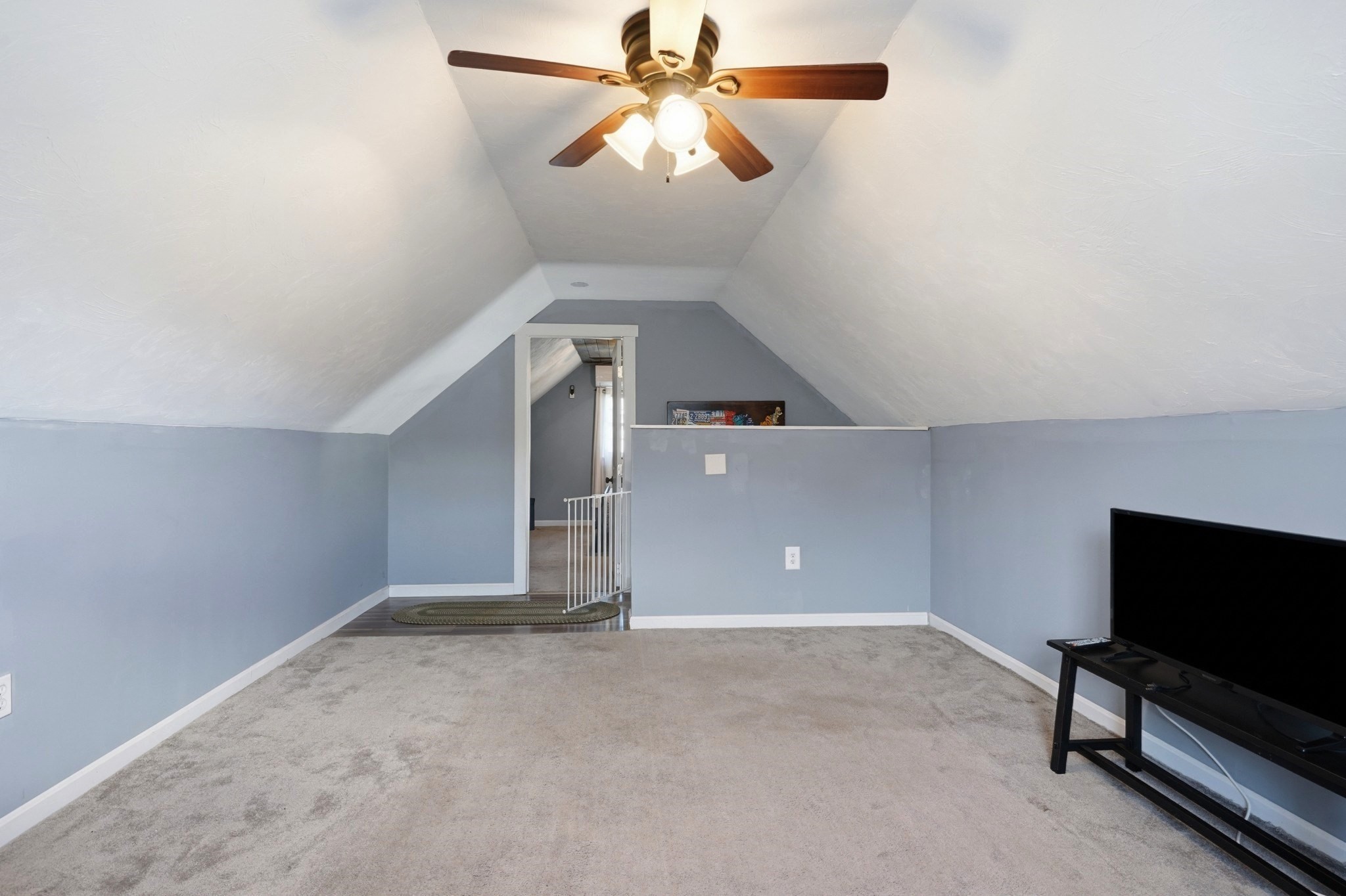 220 Williams St Property Photo 20