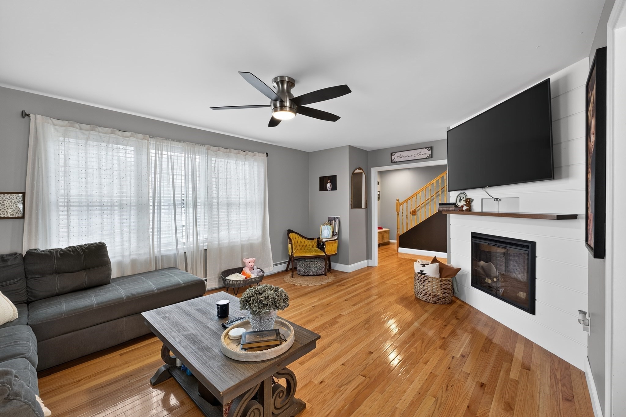 17 Montgomery St Property Photo 11
