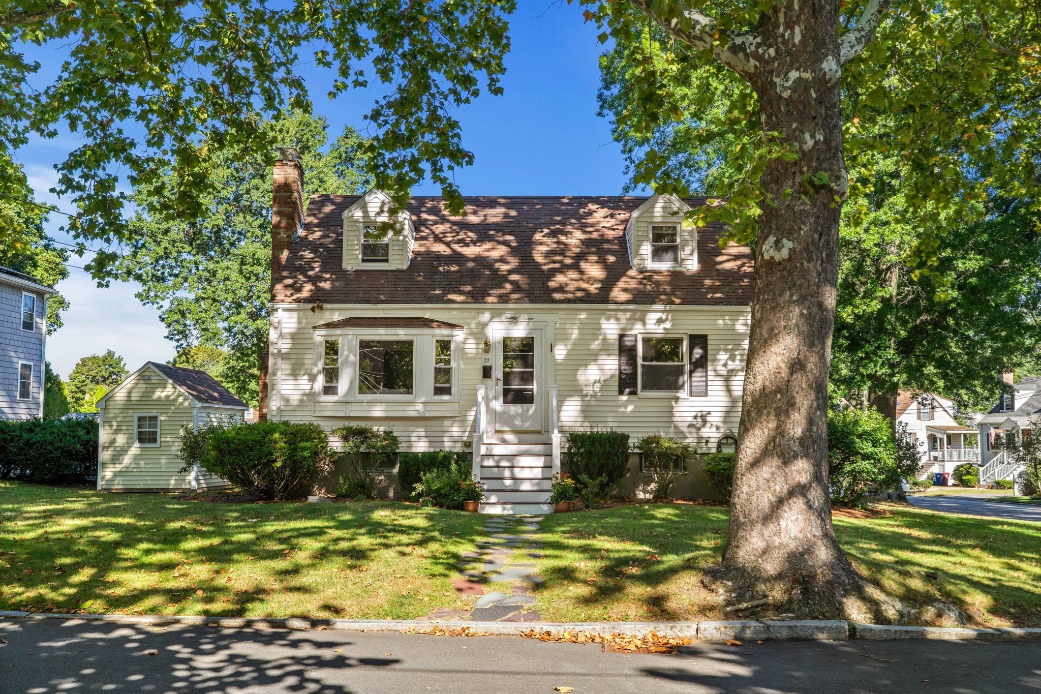 27 Sycamore Road Property Photo 1