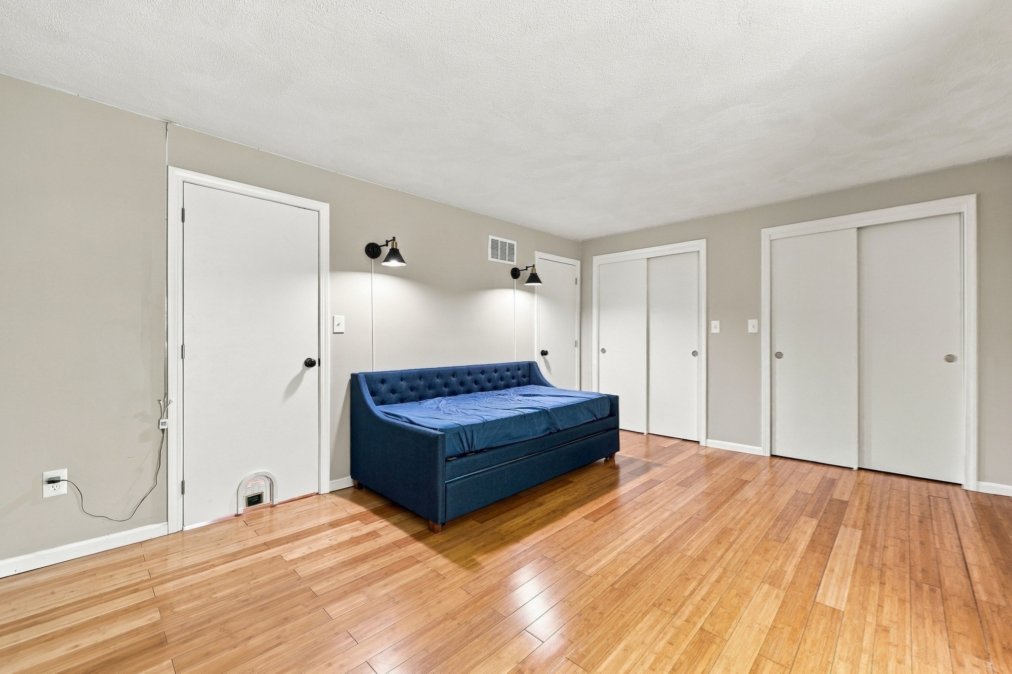 51 Frederick Street # 81 Property Photo 31
