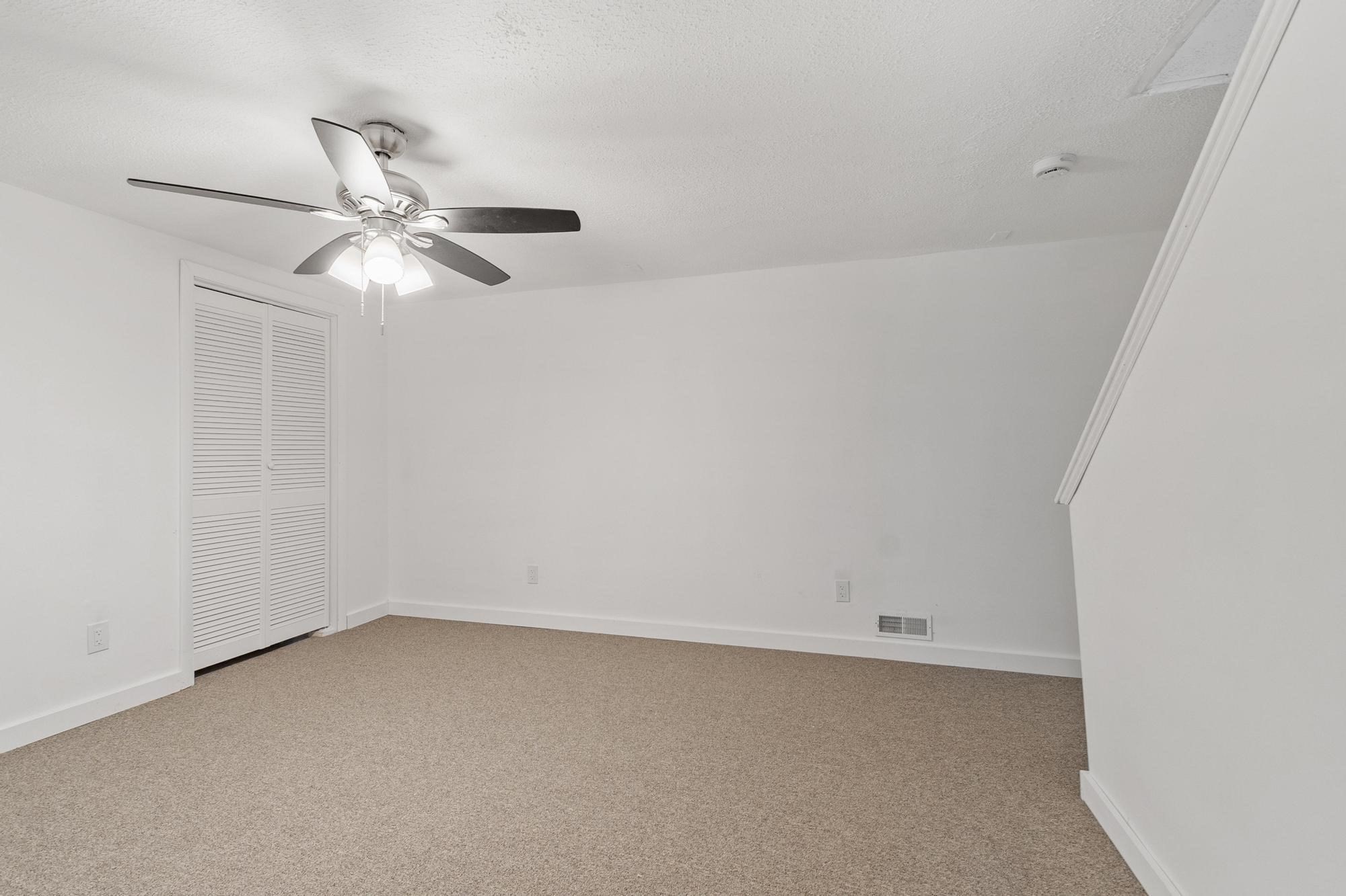 94 Mablin # 94 Property Photo 34