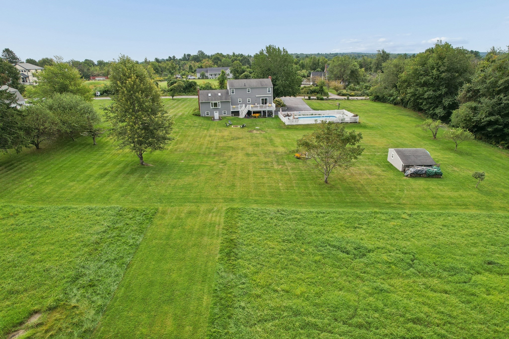196 Eight Lots Rd Property Photo 40