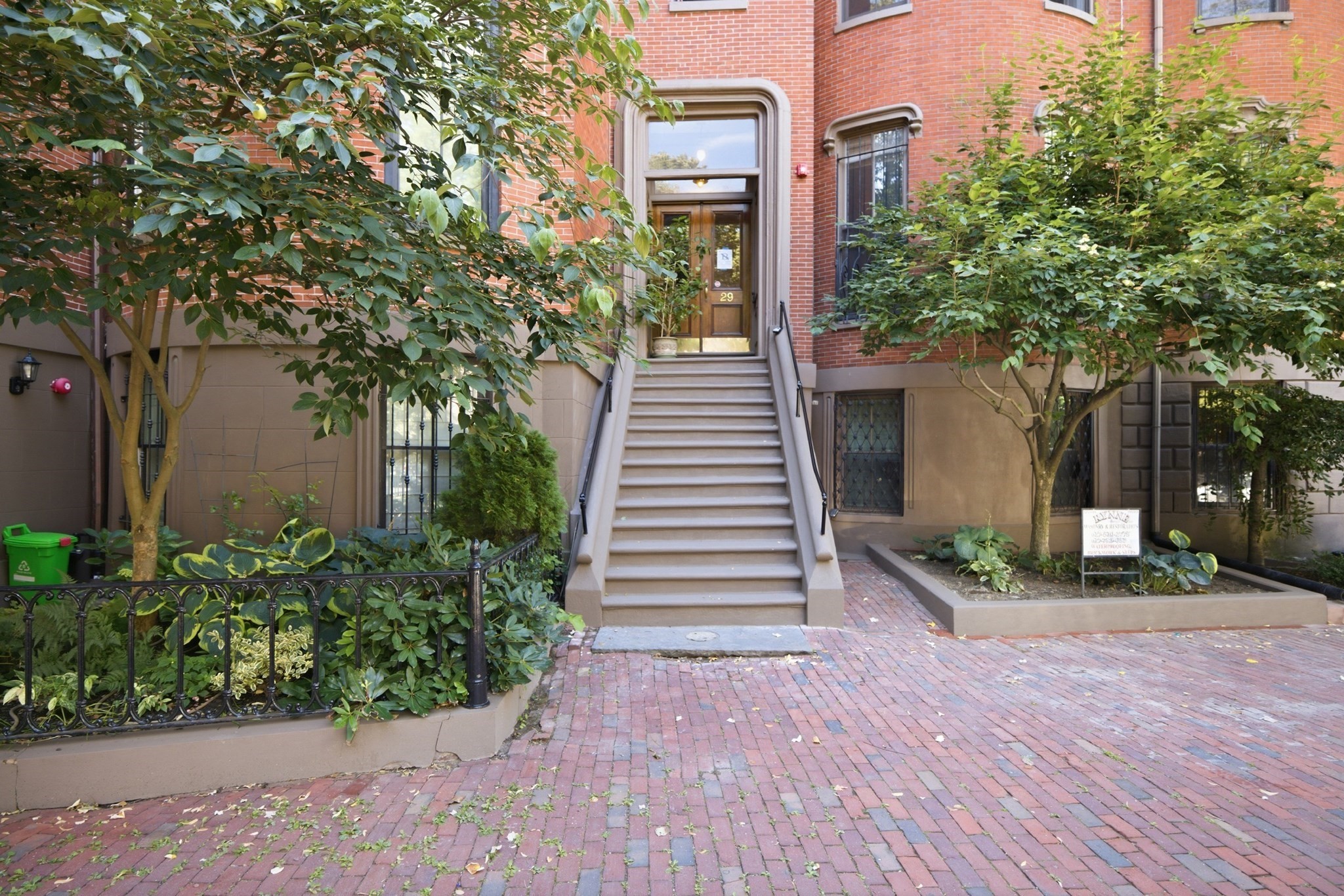 29 Worcester Sq # 5 Property Photo 2