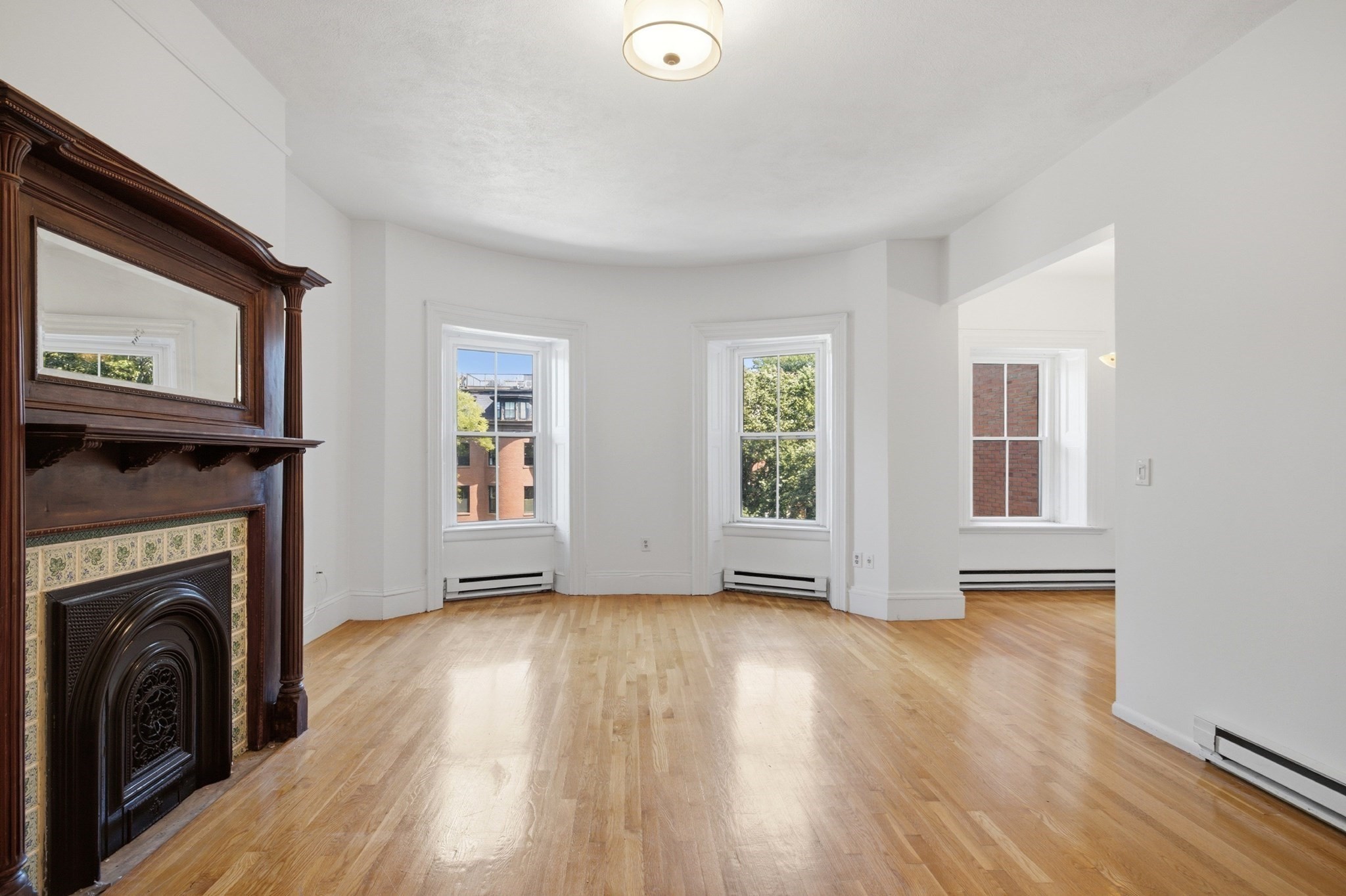 29 Worcester Sq # 5 Property Photo 5