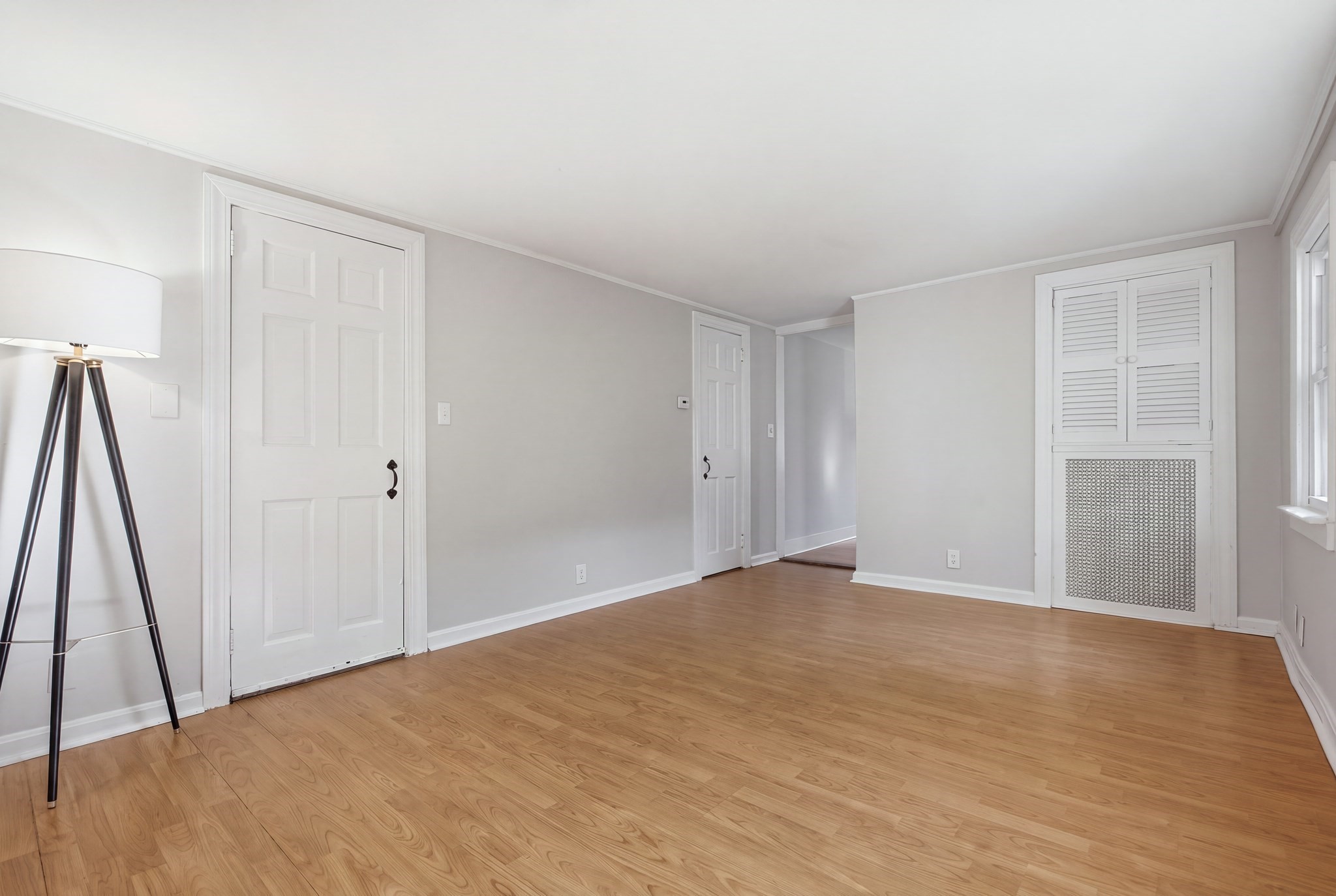 330 Haven St Property Photo 15