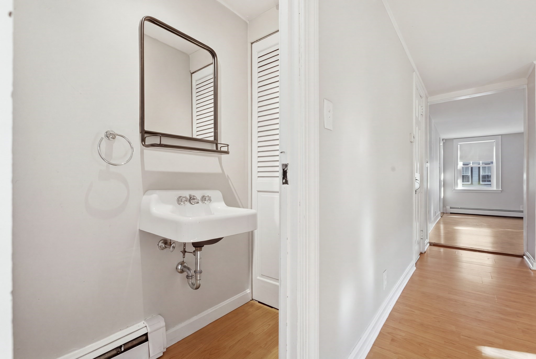 330 Haven St Property Photo 22