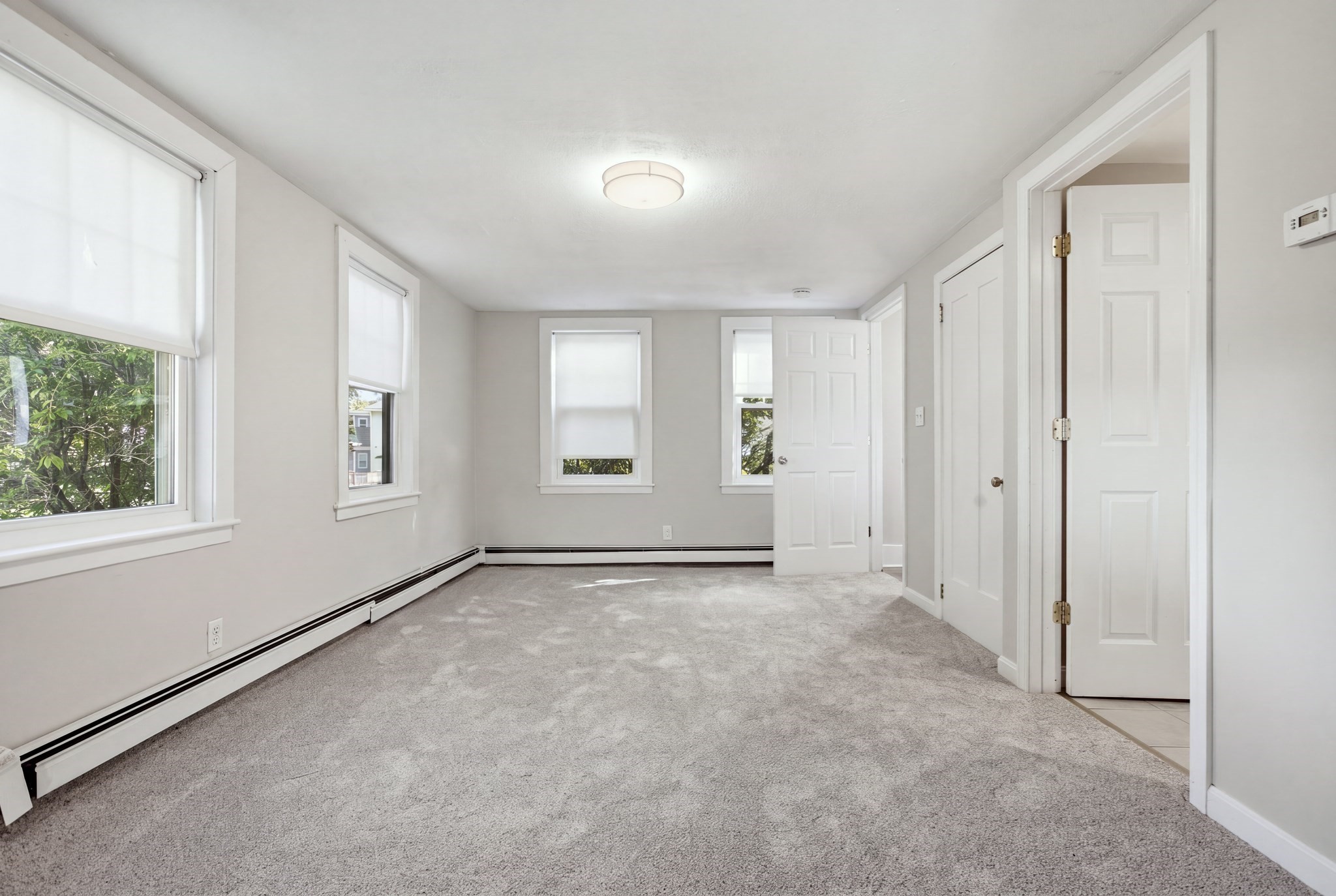 330 Haven St Property Photo 25