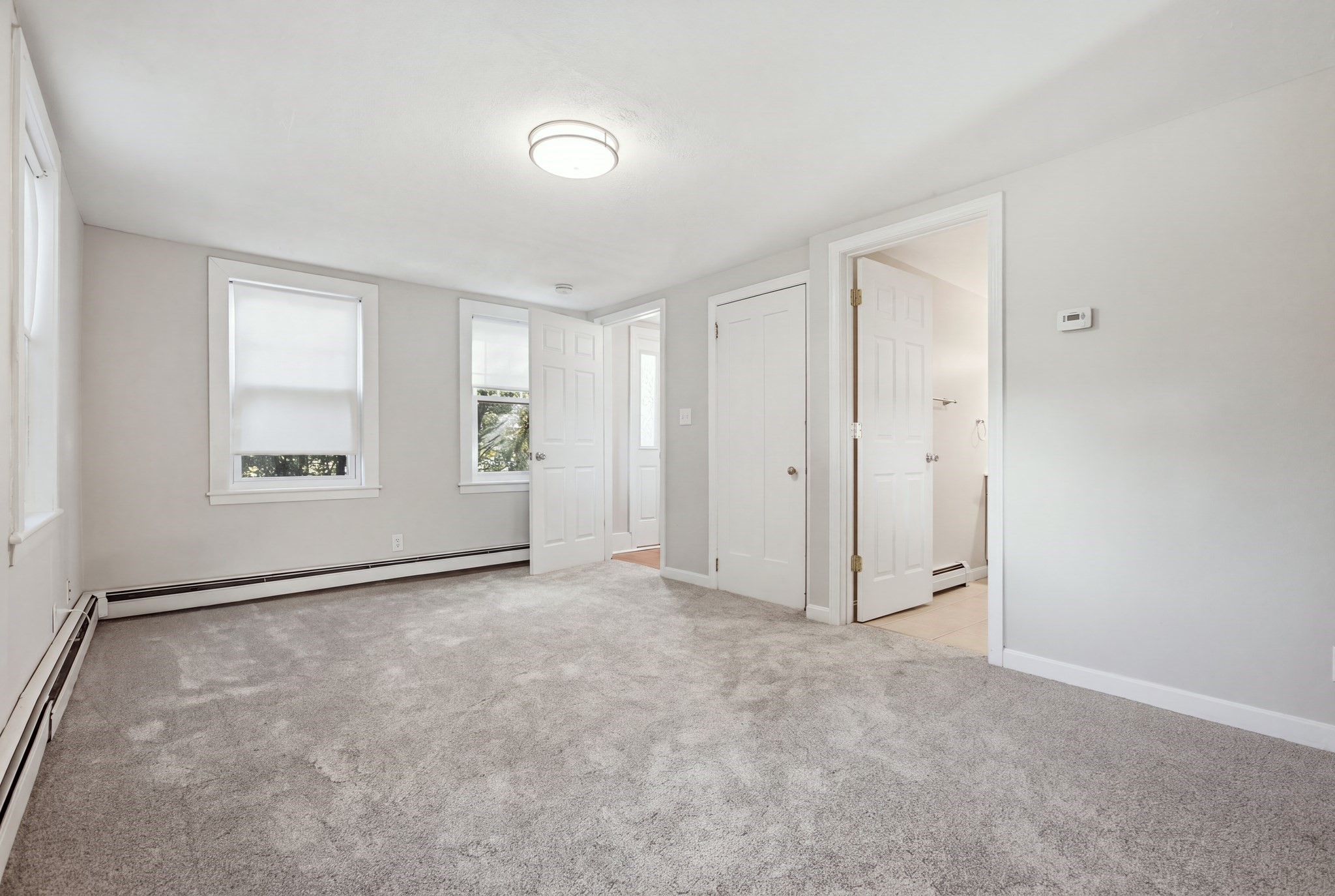 330 Haven St Property Photo 26