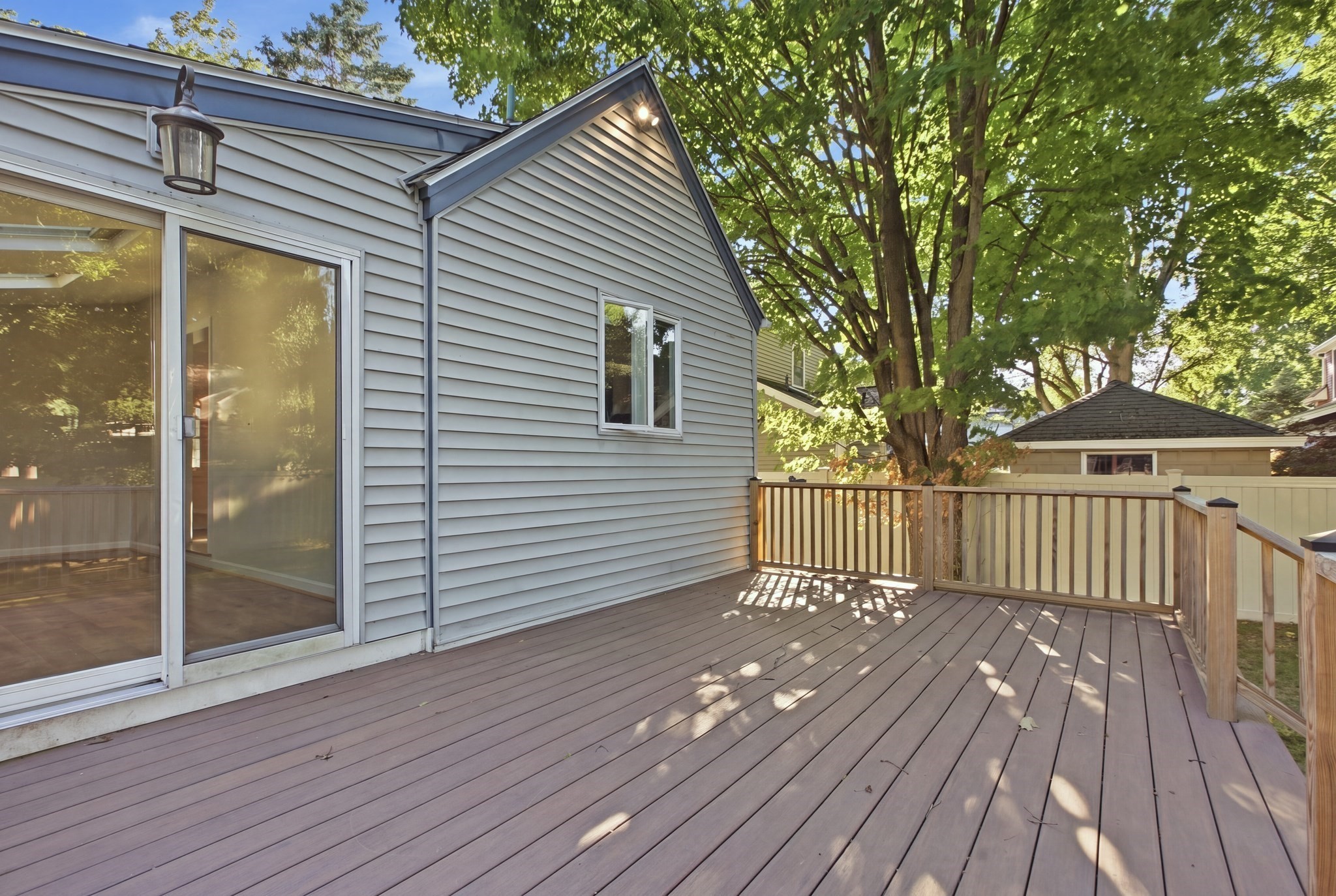 330 Haven St Property Photo 36