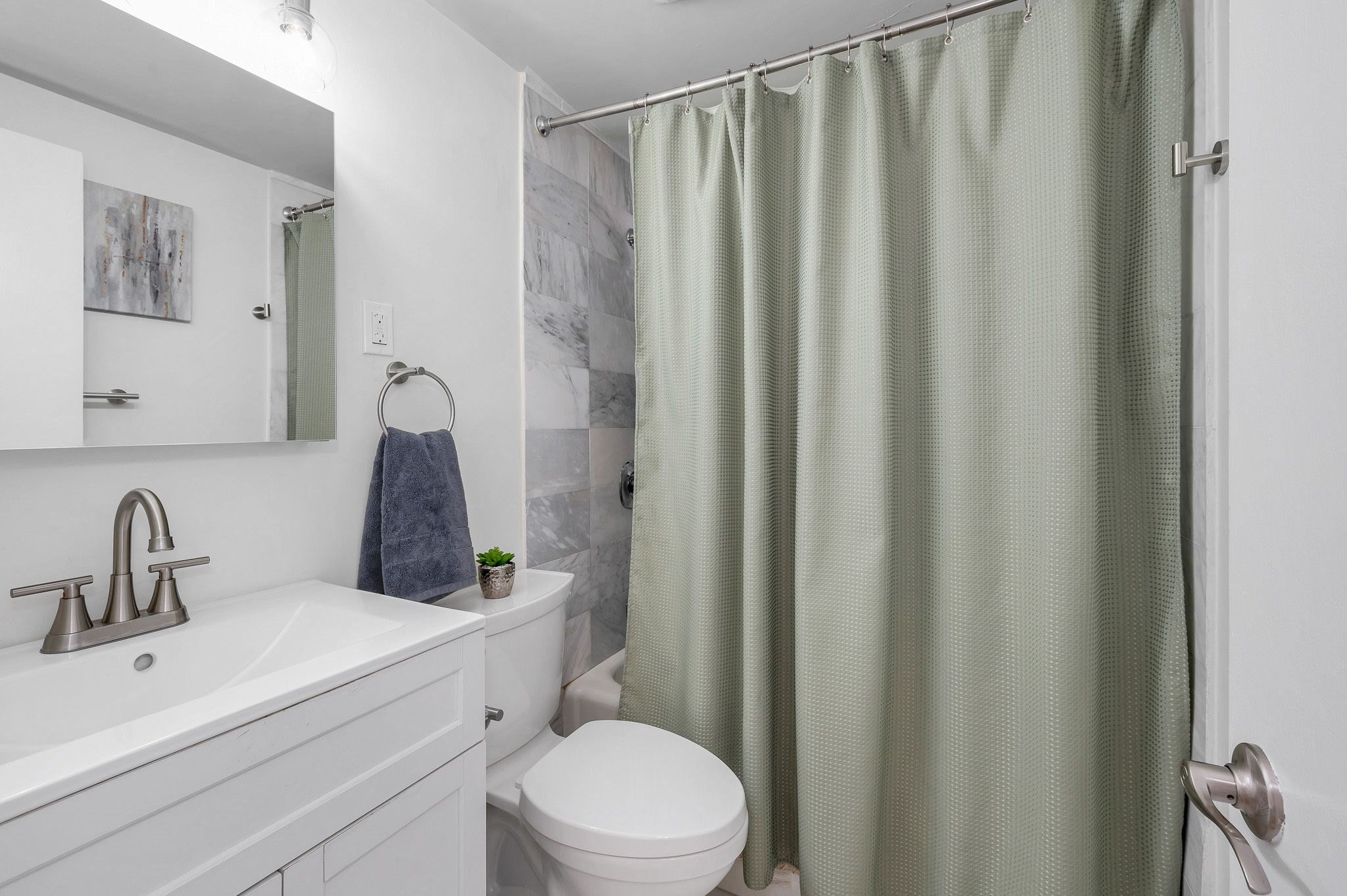 13 Cedar St Property Photo 10