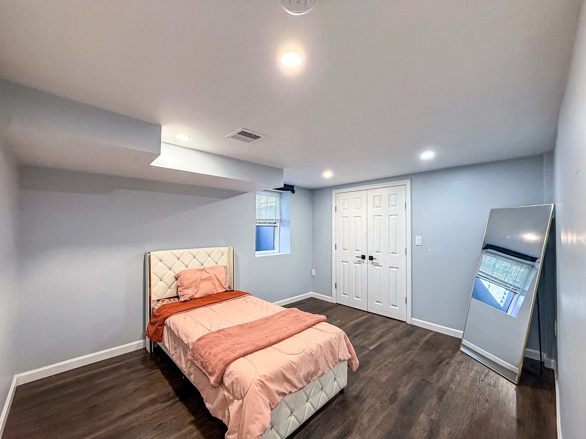 107 Olive St Property Photo 20