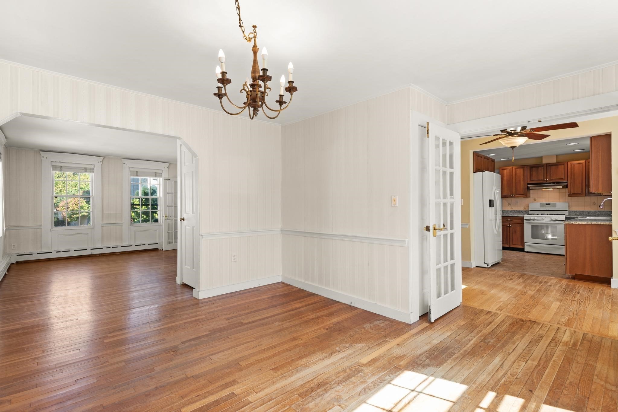 19 Highland St Property Photo 11