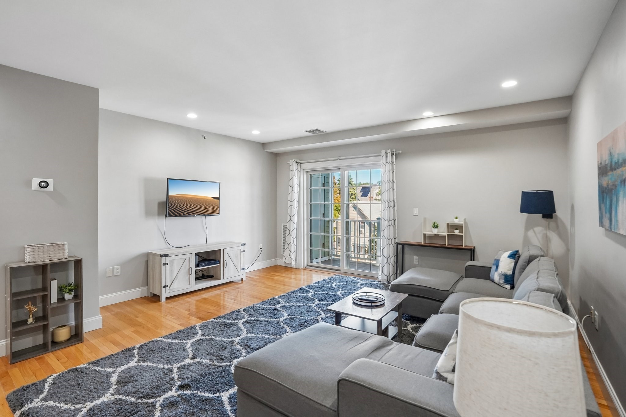 328 Copeland St # 3a Property Photo 6