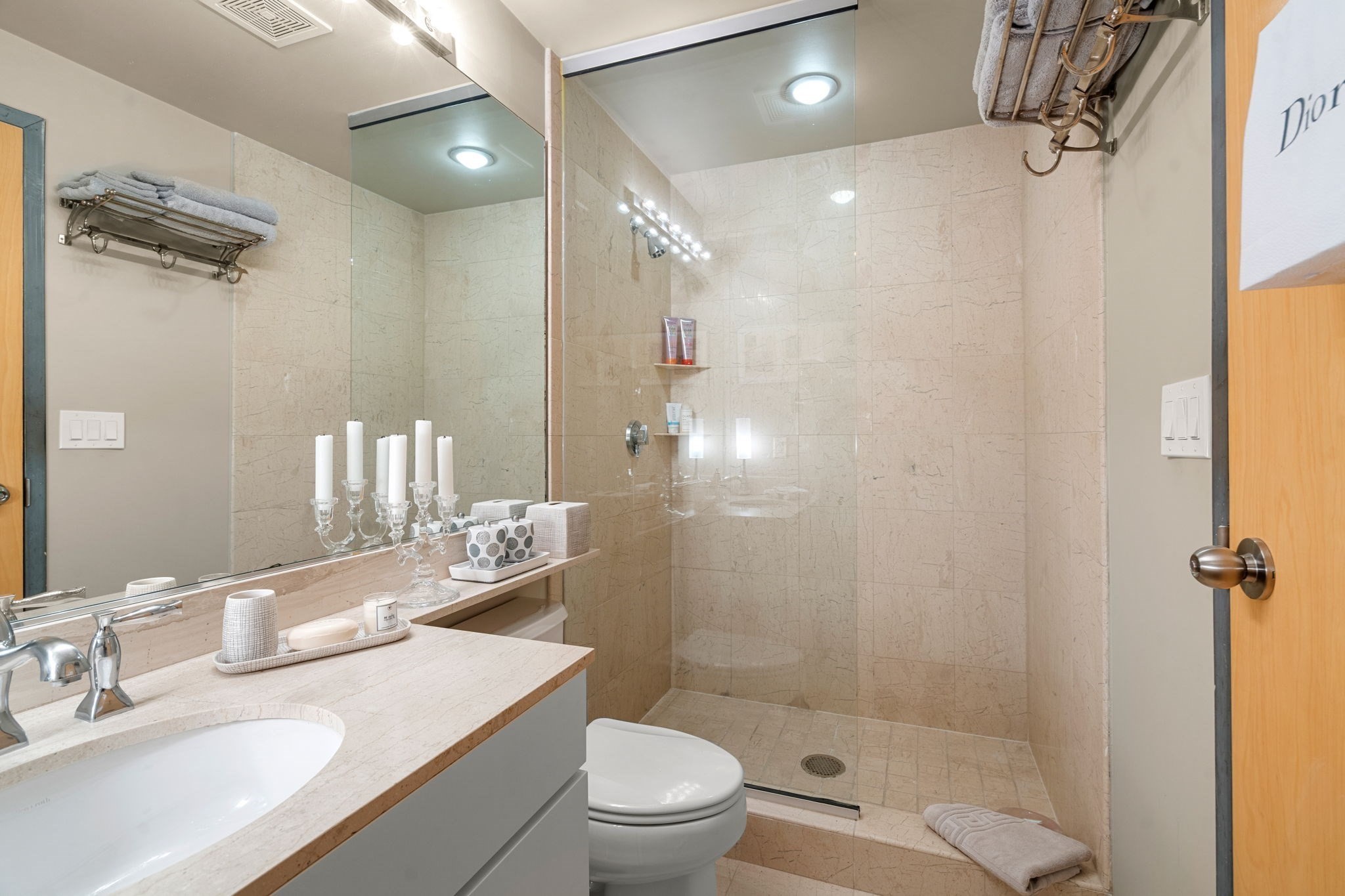 210 Lincoln Street # 604 Property Photo 30