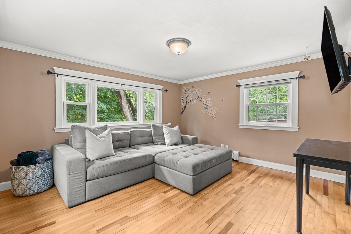 8 Moore Road Property Photo 13