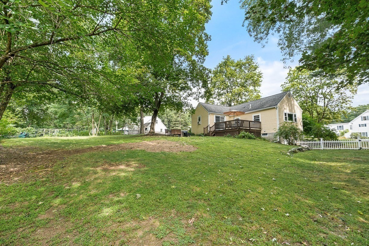 8 Moore Road Property Photo 36