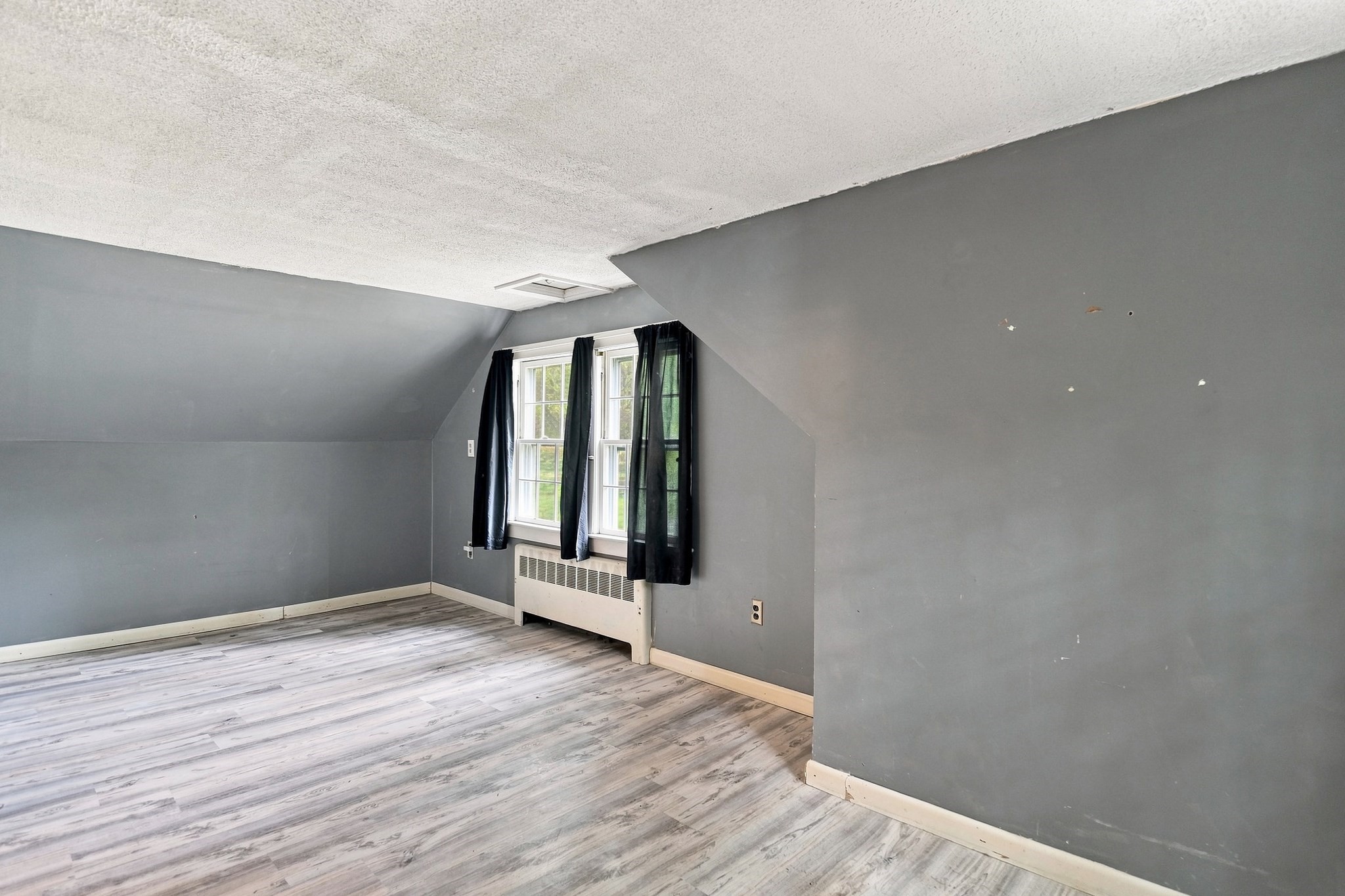 38 Millham St Property Photo 8