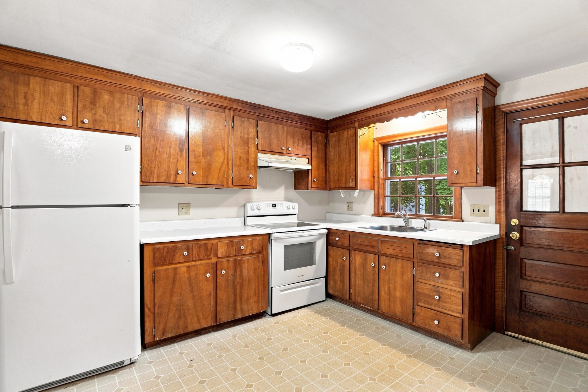 38 Millham St Property Photo 22