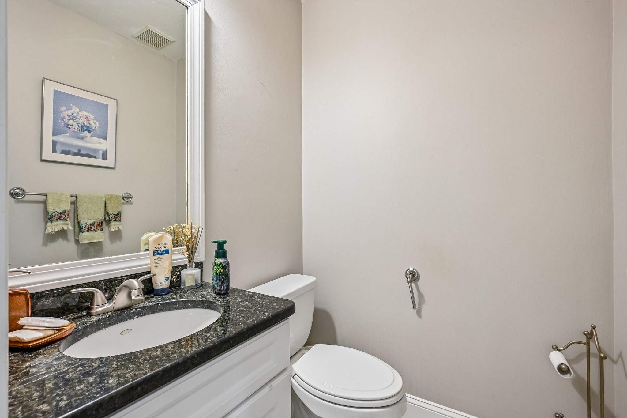 8 Tiffany Rd Property Photo 16