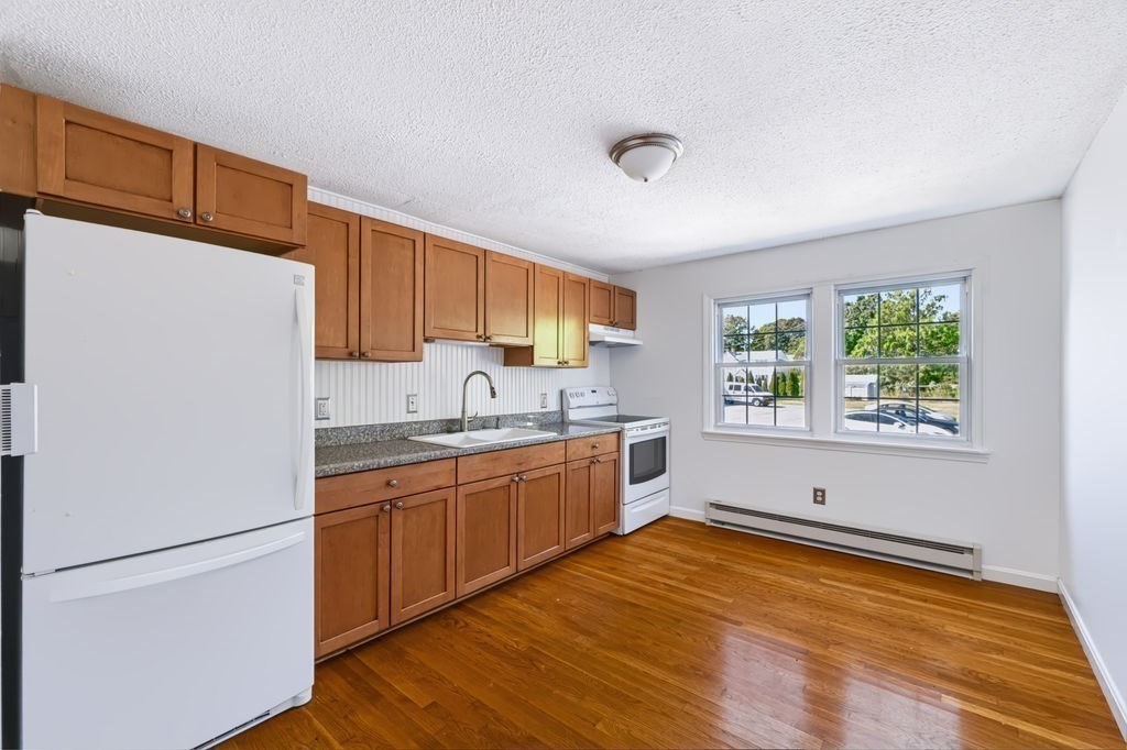 20 Beacon Ave # 3 Property Photo 10