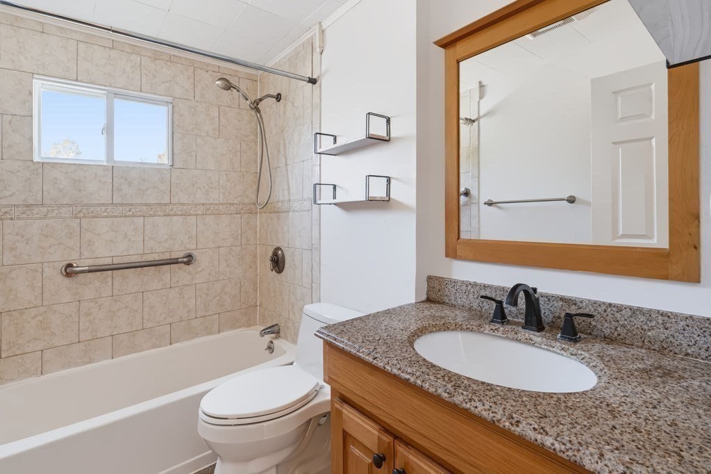 20 Beacon Ave # 3 Property Photo 18