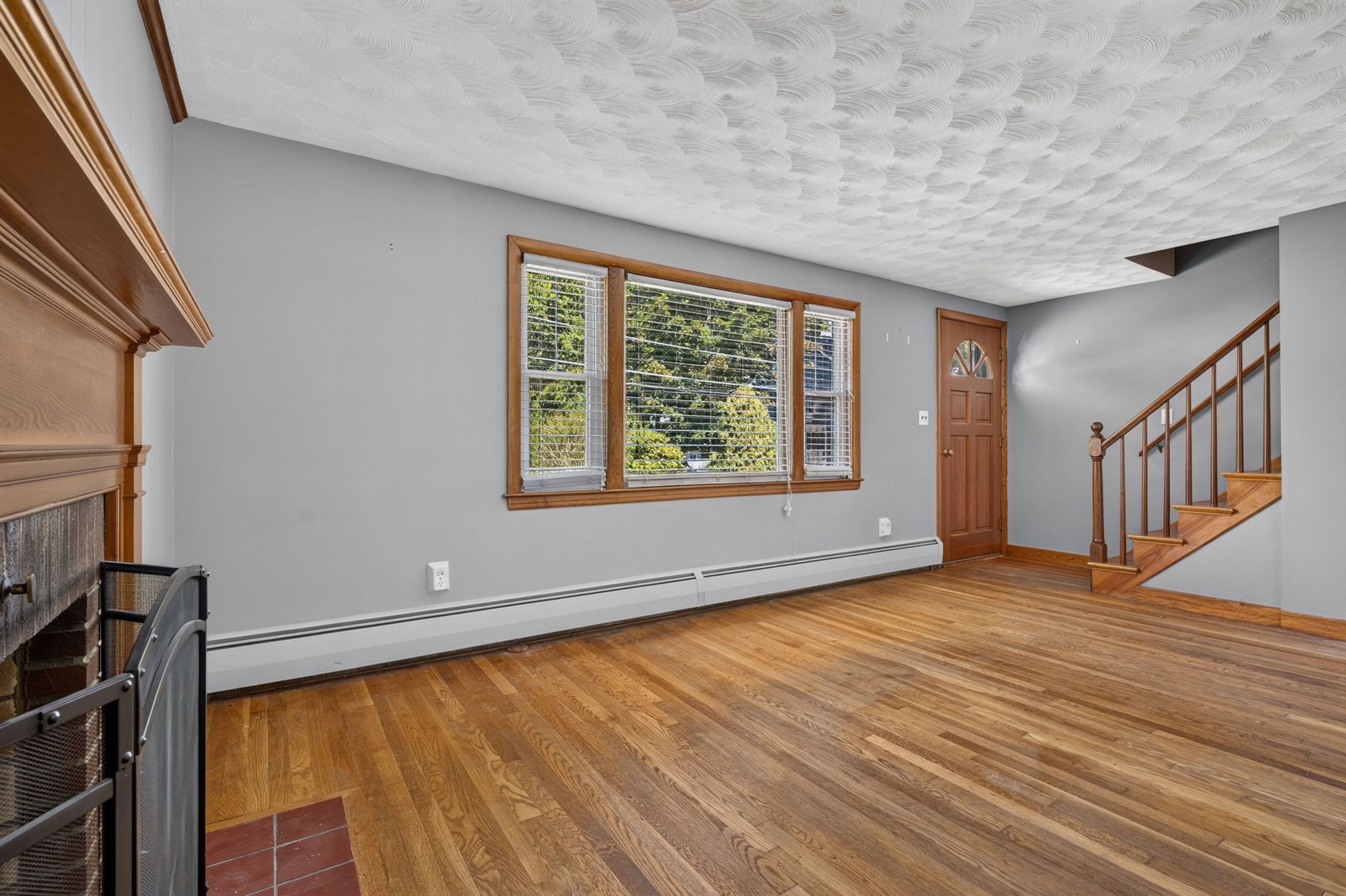 38 Park Ave Property Photo 5