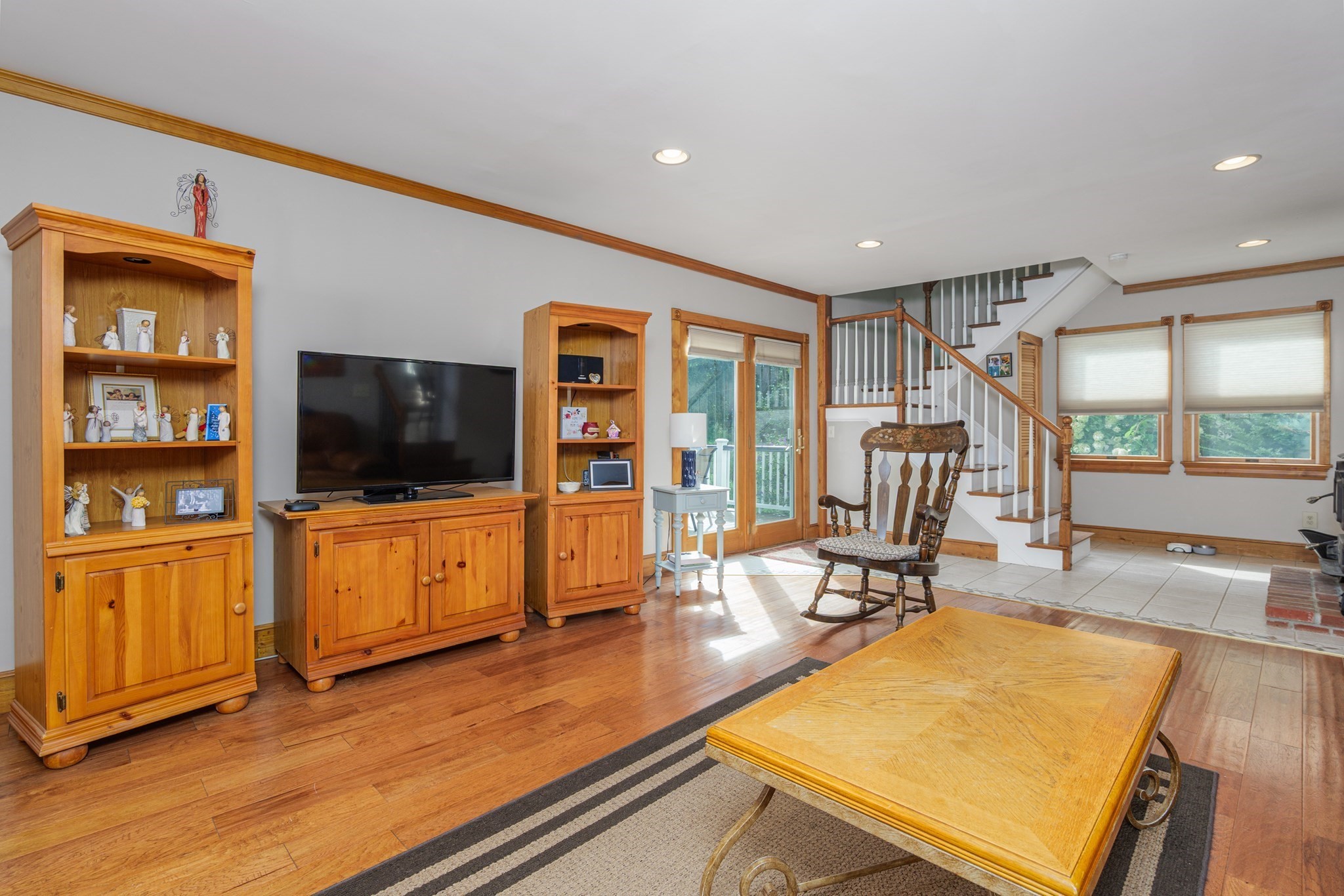 34 Fernwood Ave Property Photo 8