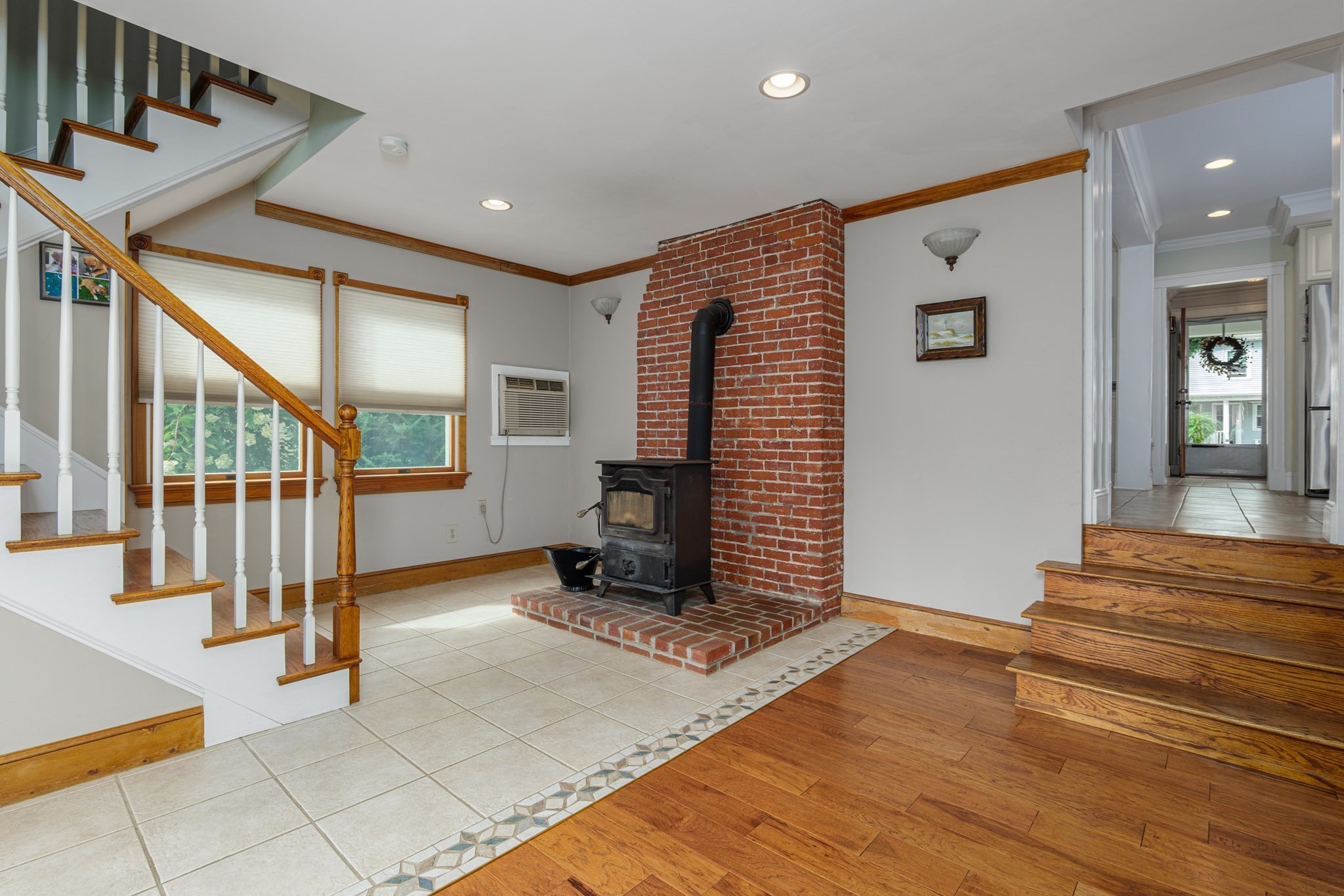 34 Fernwood Ave Property Photo 10