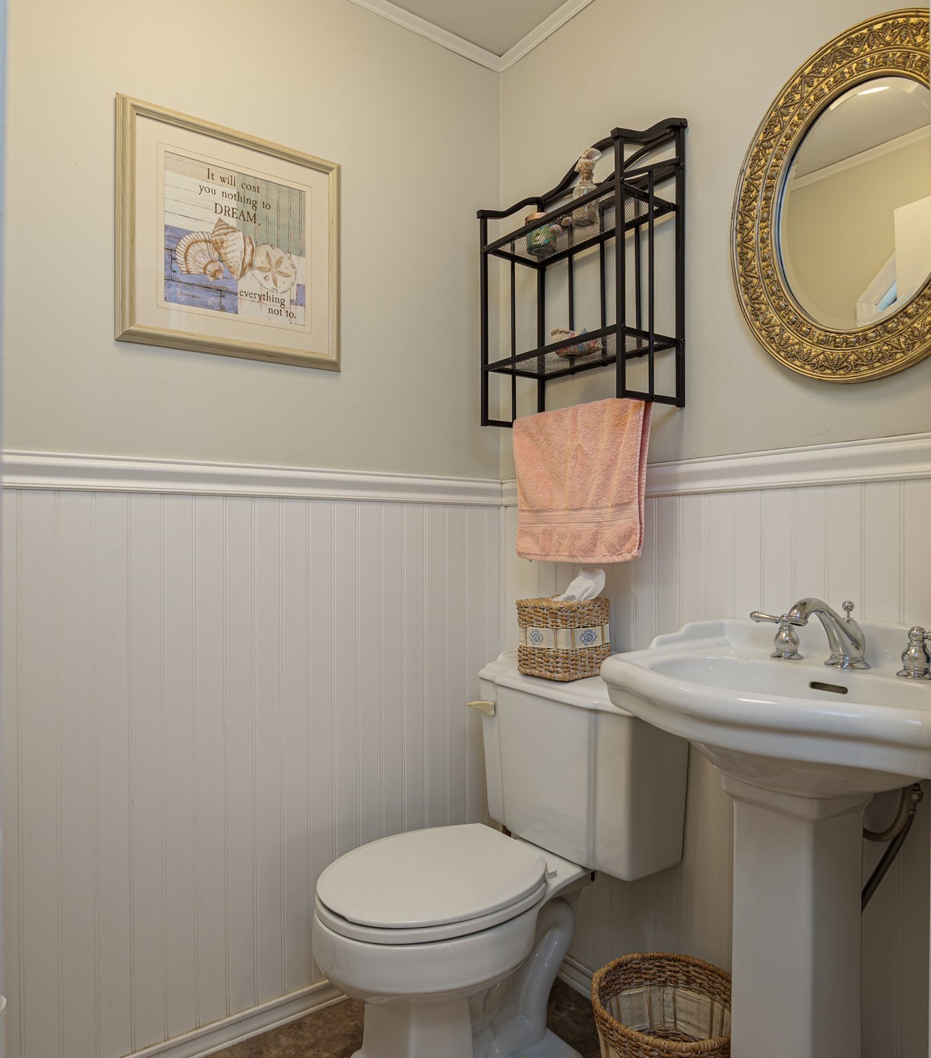 34 Fernwood Ave Property Photo 19