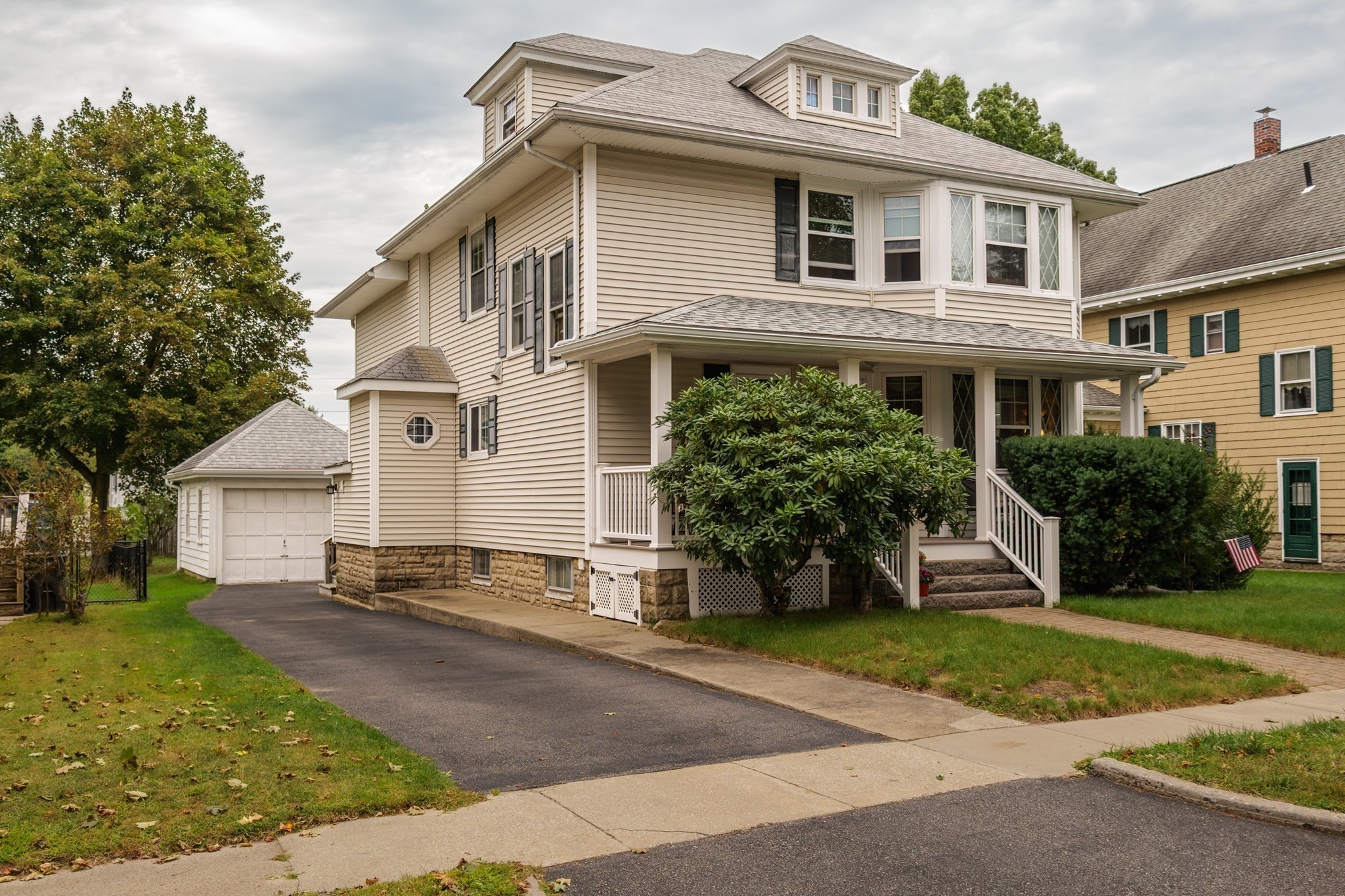 34 Fernwood Ave Property Photo 20